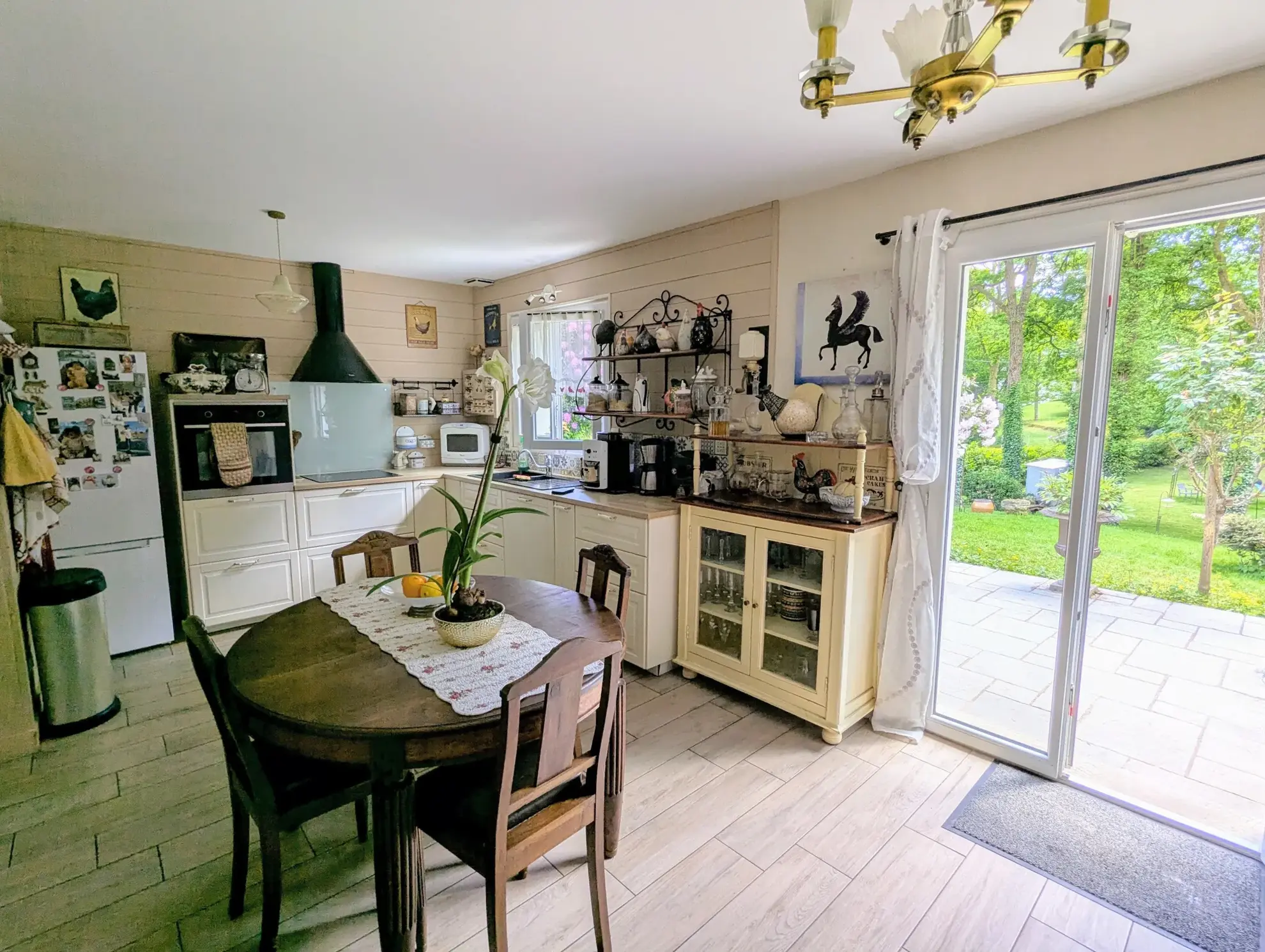 Maison à vendre en forêt de Brocéliande avec dépendances et terrain arboré 