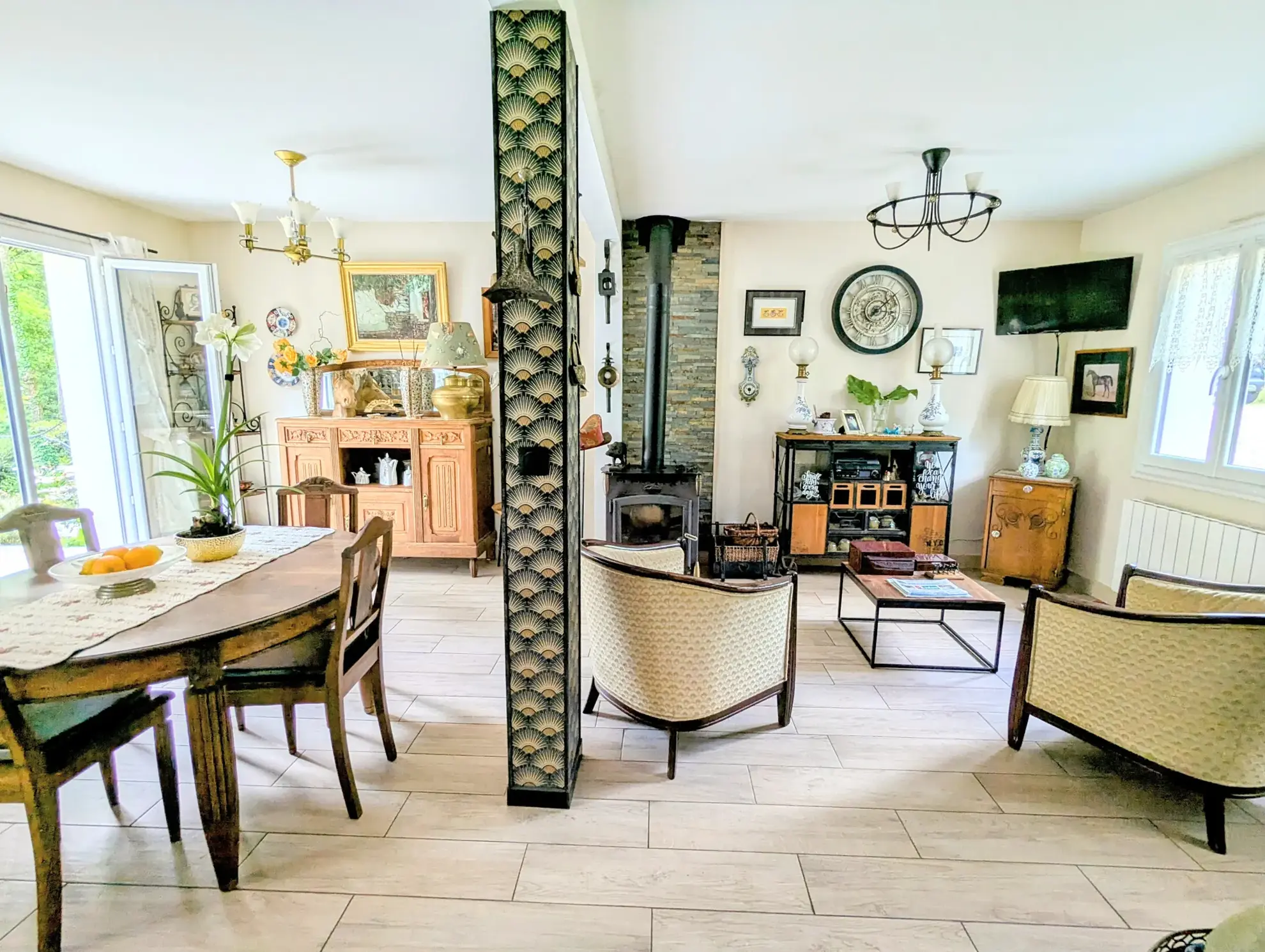 Maison à vendre en forêt de Brocéliande avec dépendances et terrain arboré 