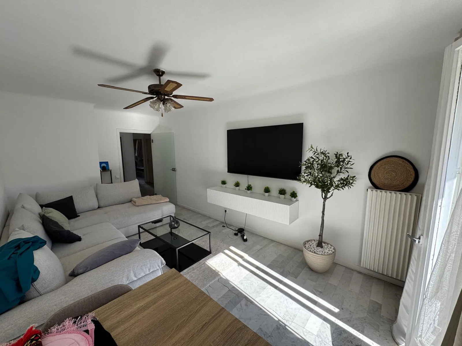 Appartement 3 pièces à Nice - Quartier des Heures Claires, Opportunité d'Investissement Loué 
