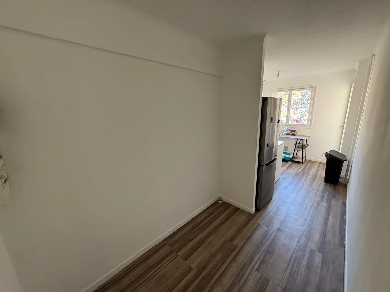 Appartement 3 pièces à Nice - Quartier des Heures Claires, Opportunité d'Investissement Loué 