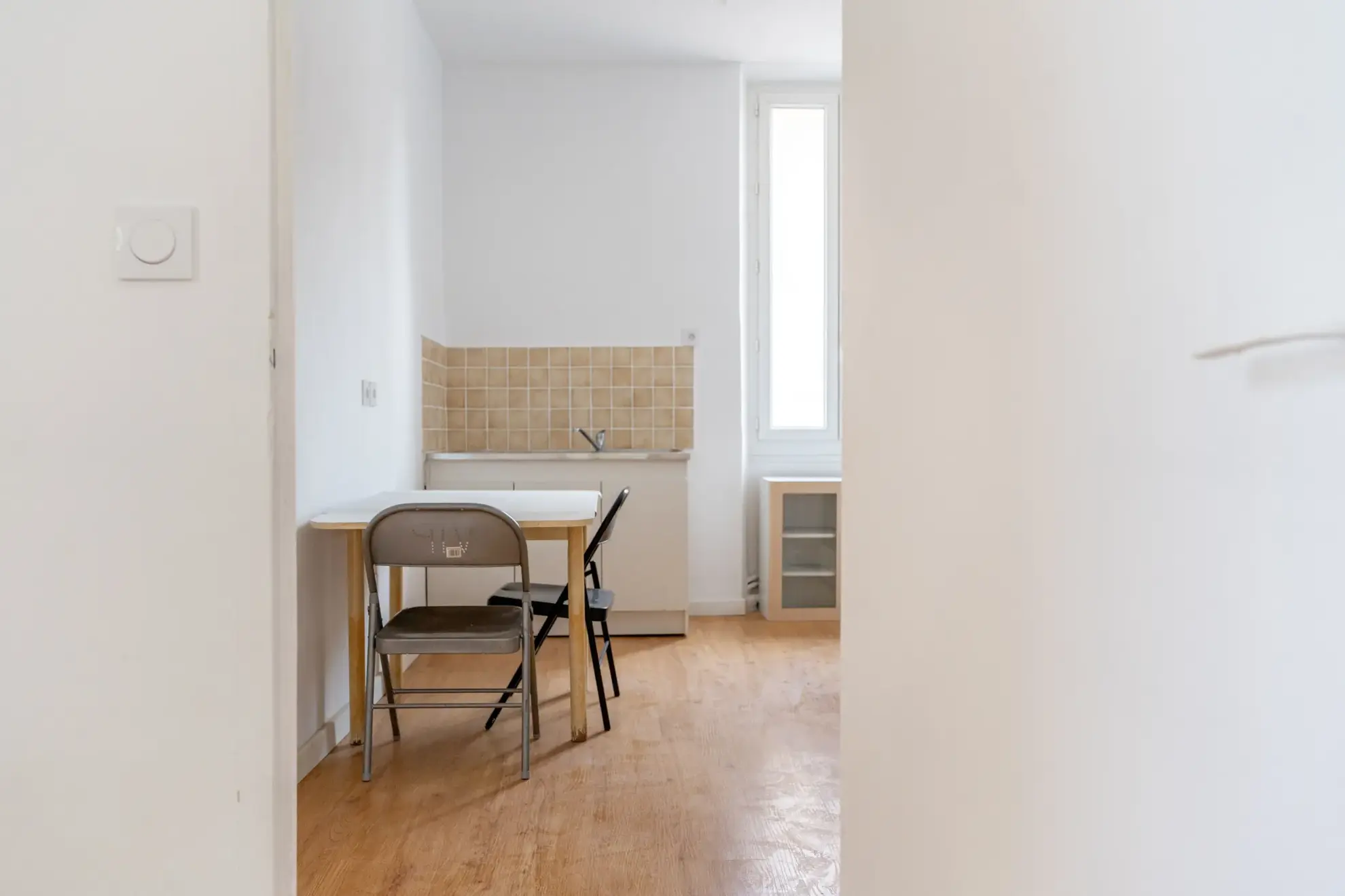 Appartement T2 rénové avec cave et climatisation à Saint-Marcel, Marseille 