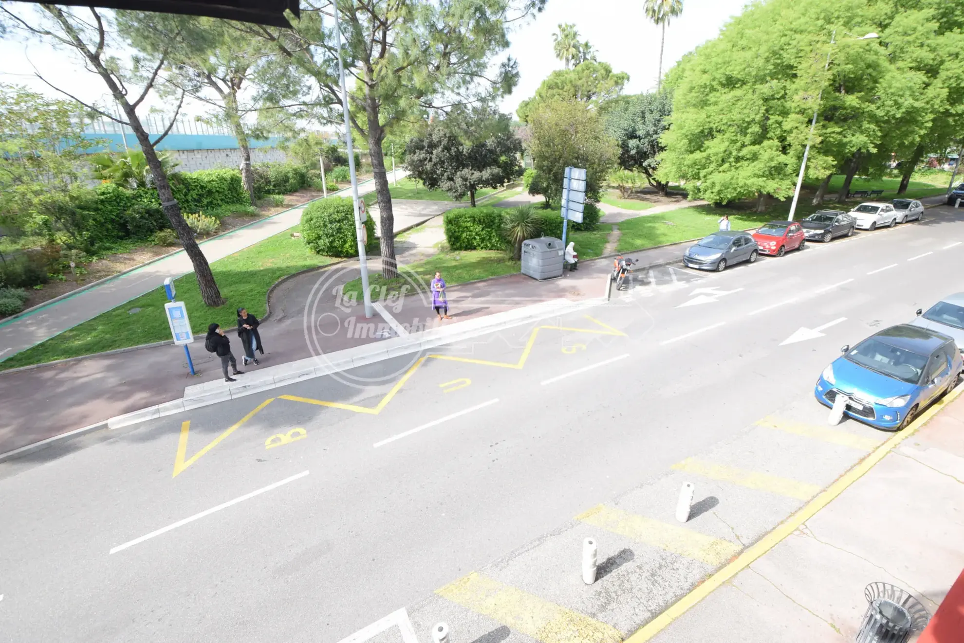 Appartement 2 pièces à Cagnes-sur-Mer avec parking et cave – Lumineux et bien situé 