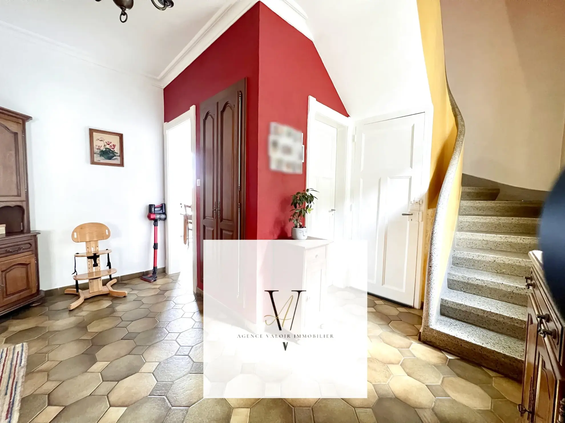 À vendre grande maison familiale de 161 m² à Hayange en secteur résidentiel 