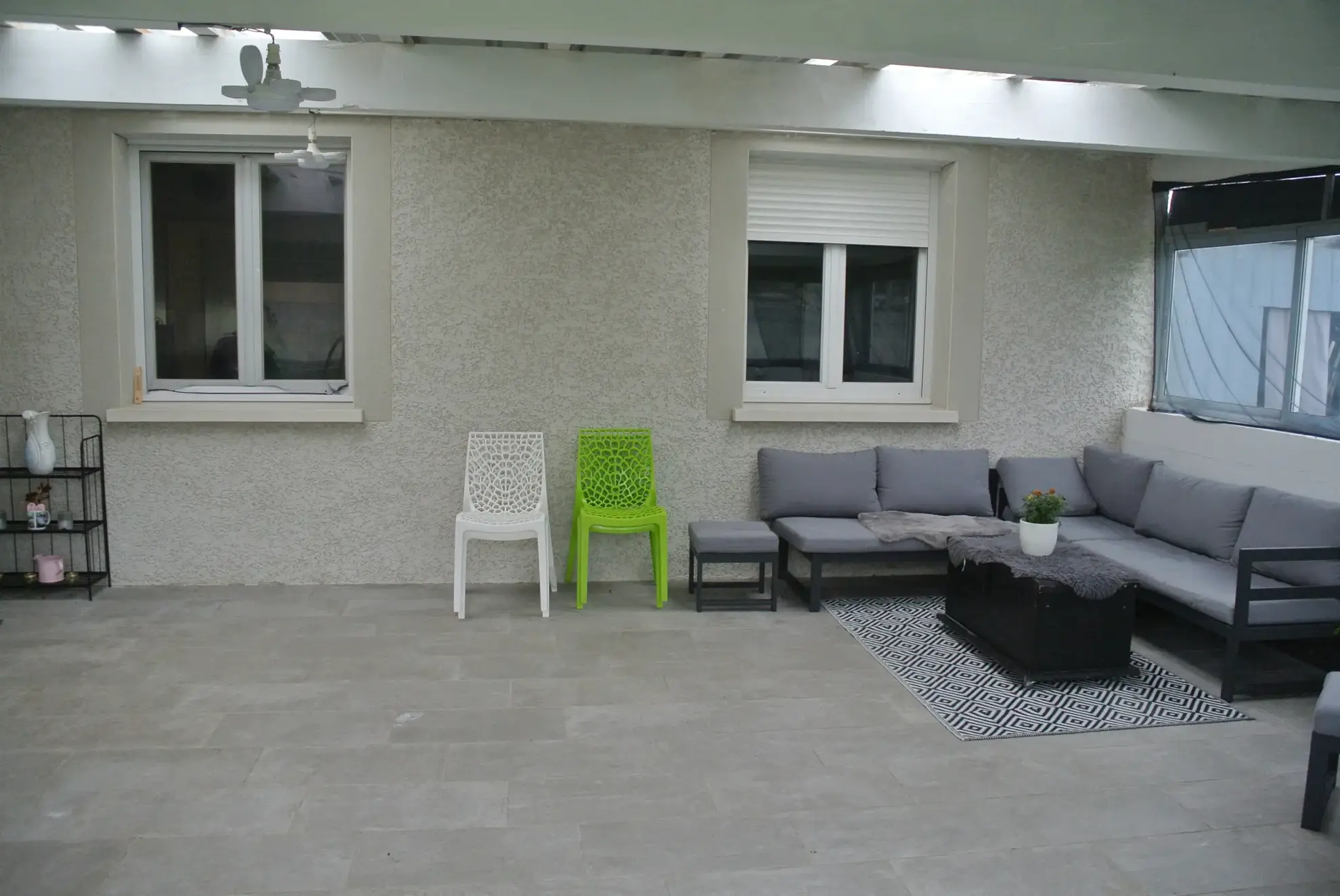 Maison moderne avec 4 chambres et grand terrain à Marmande 