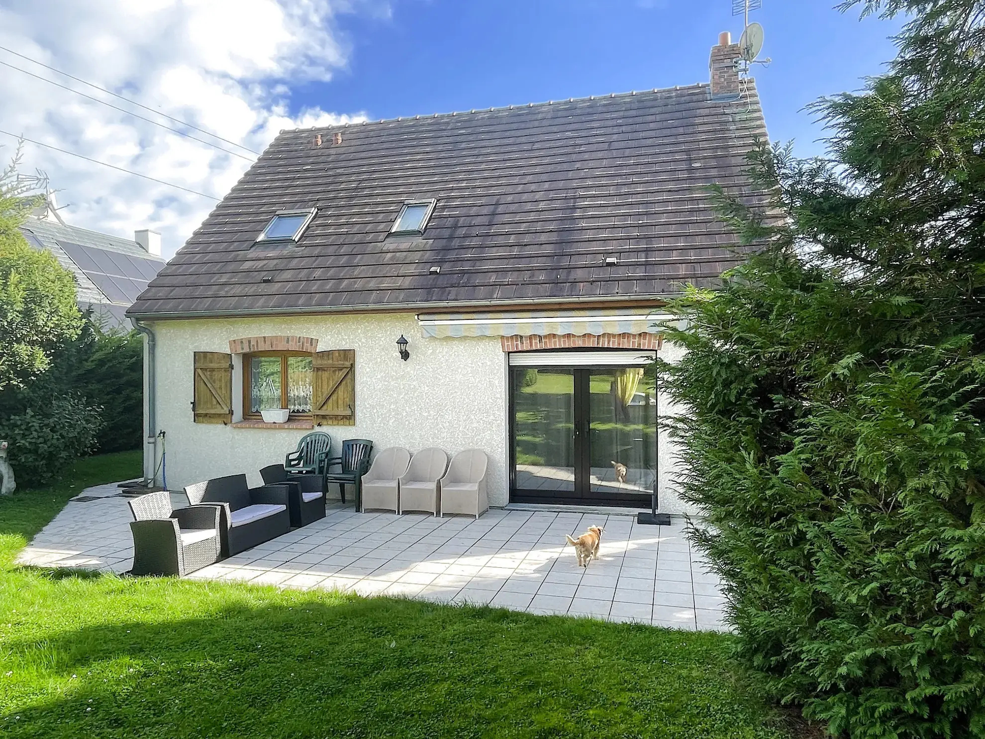 Maison 3 chambres avec grand jardin et terrasse à Saint-Quentin