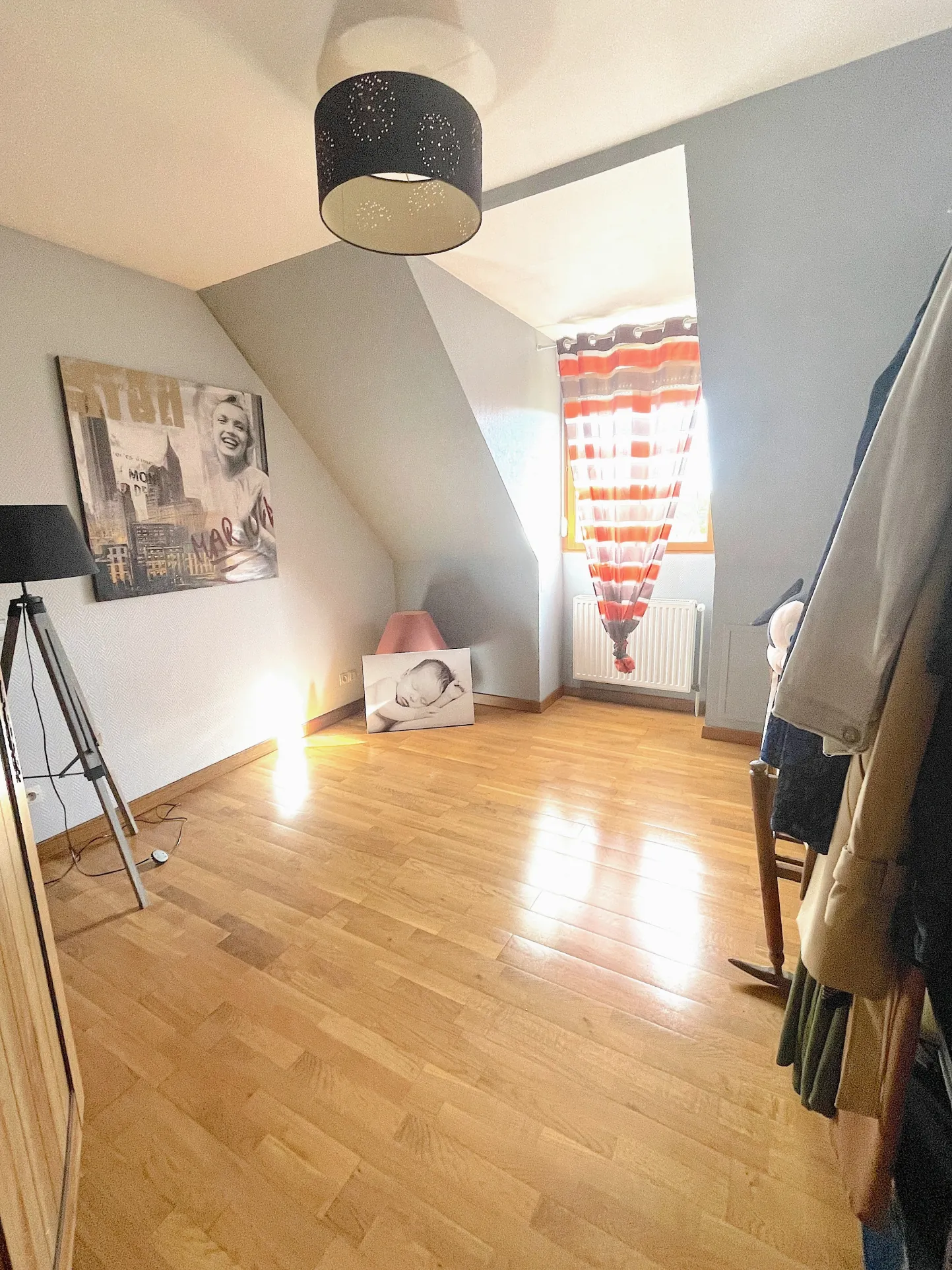 Maison 3 chambres avec grand jardin et terrasse à Saint-Quentin 