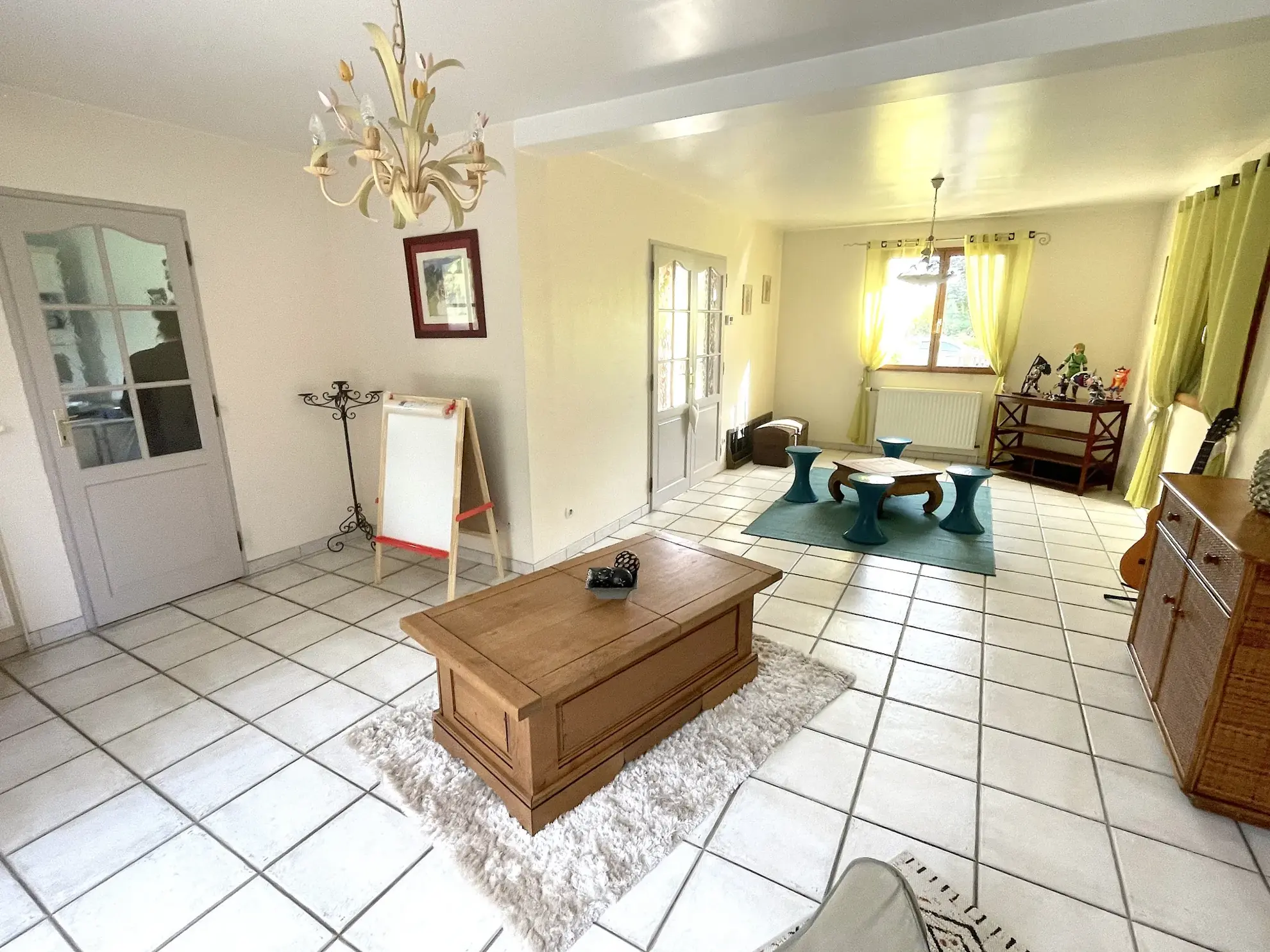 Maison 3 chambres avec grand jardin et terrasse à Saint-Quentin 