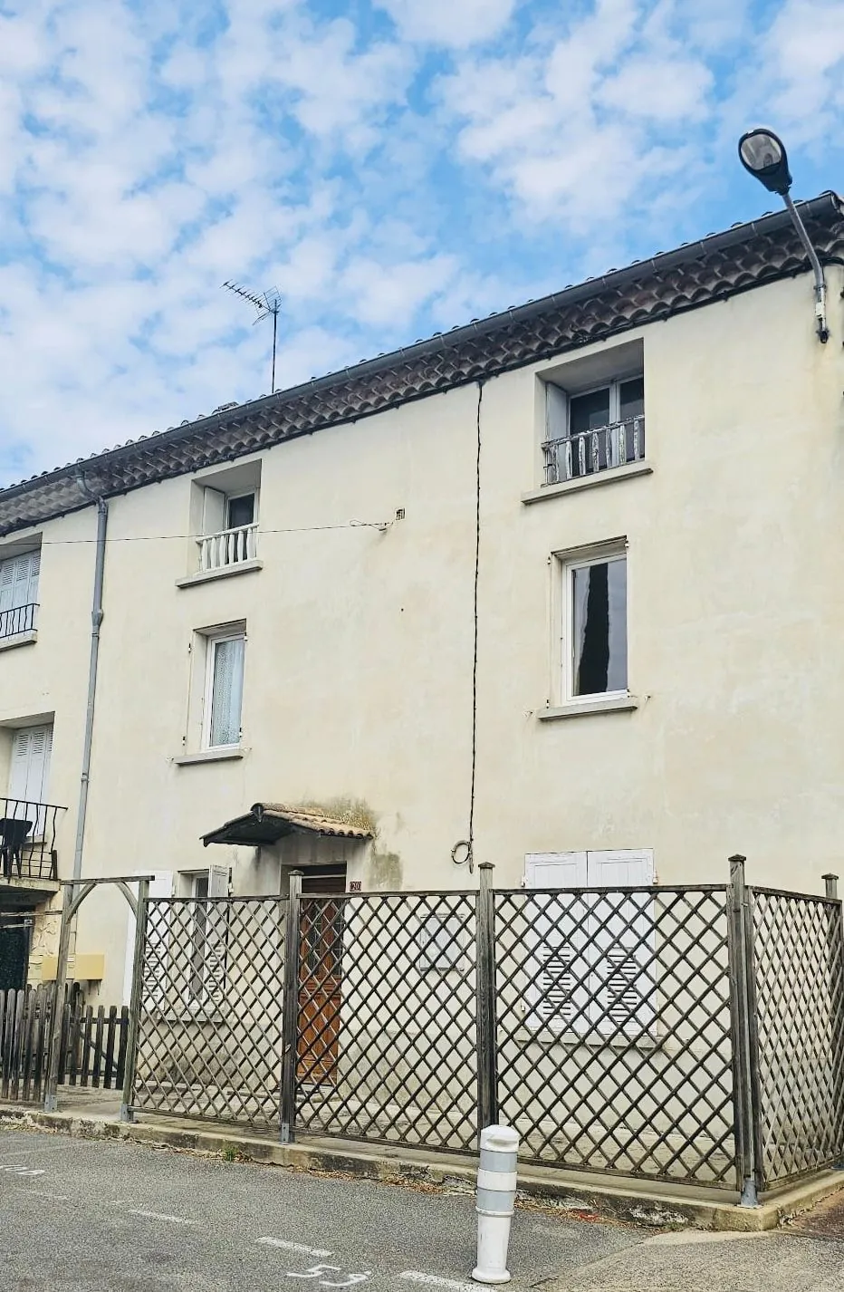 Maison de village en pierre à Saint-Gervais-sur-Roubion de 139,75 m² avec terrasse 