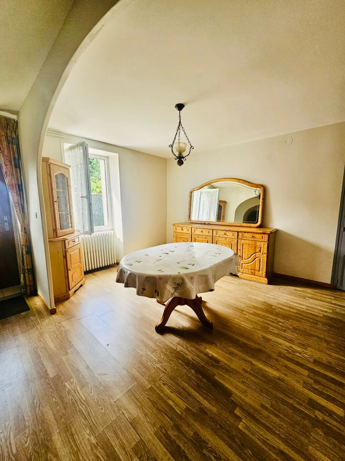 Maison de village en pierre à Saint-Gervais-sur-Roubion de 139,75 m² avec terrasse 