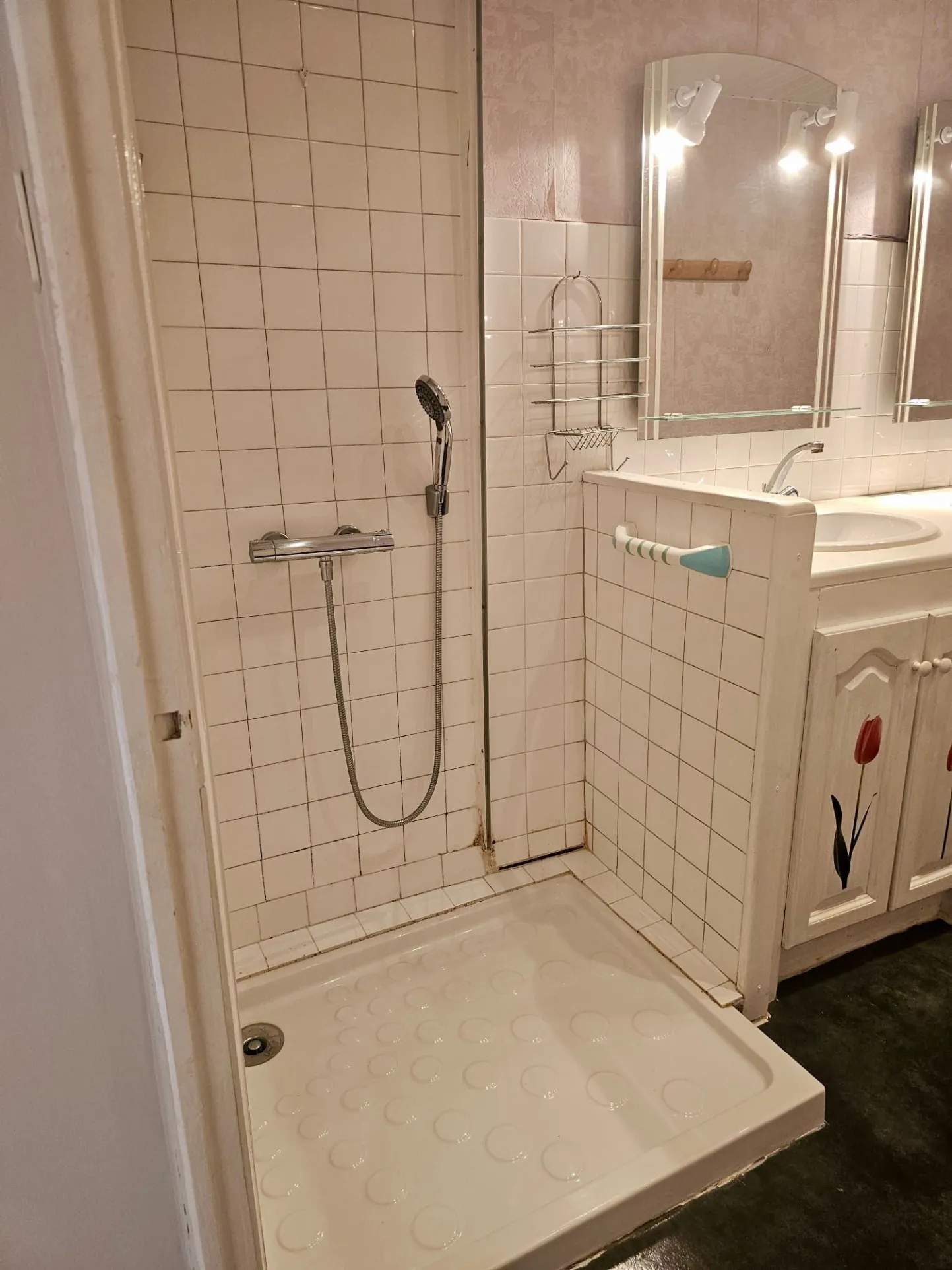 Maison de village en pierre à Saint-Gervais-sur-Roubion de 139,75 m² avec terrasse 