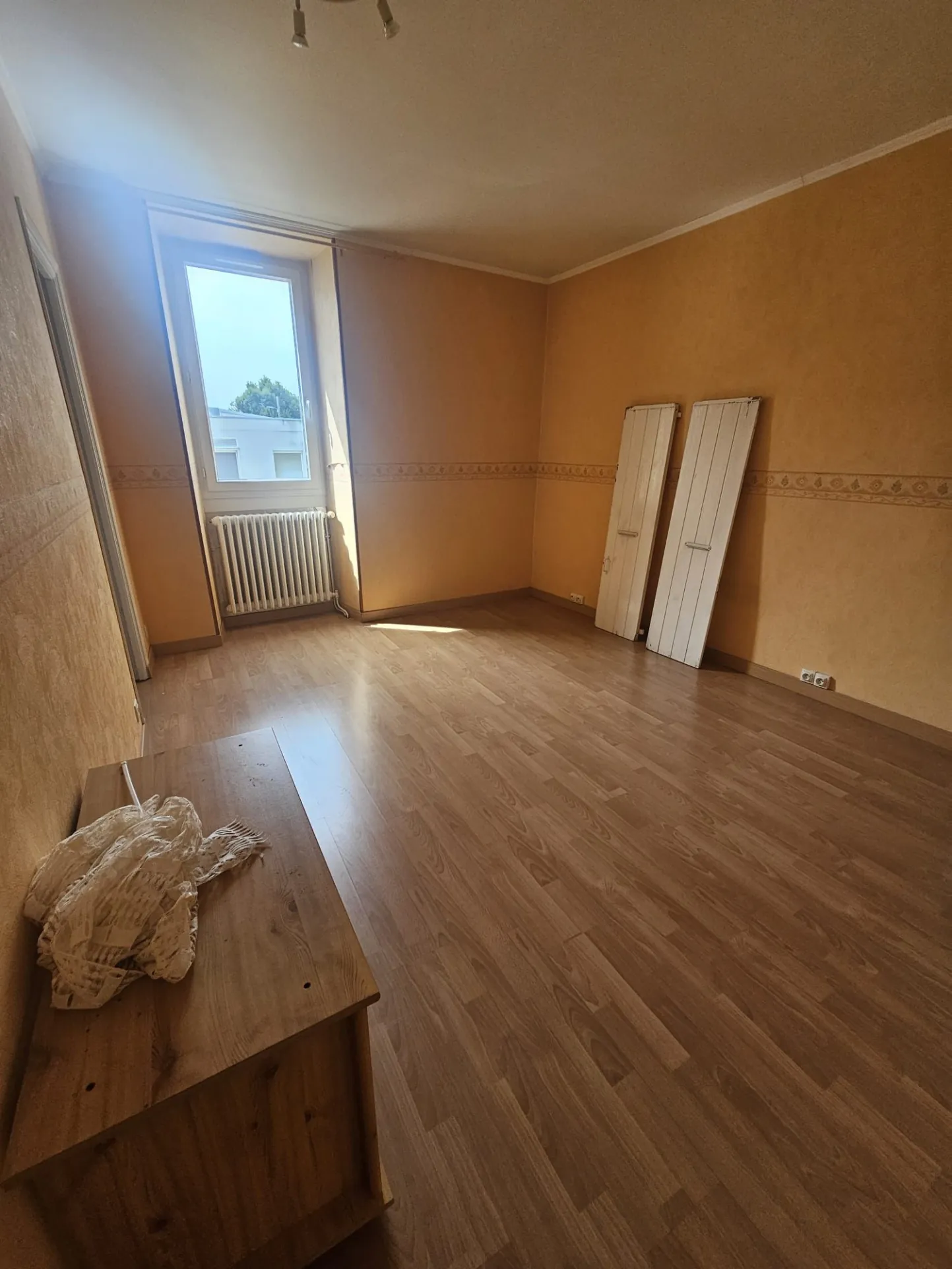 Maison de village en pierre à Saint-Gervais-sur-Roubion de 139,75 m² avec terrasse 