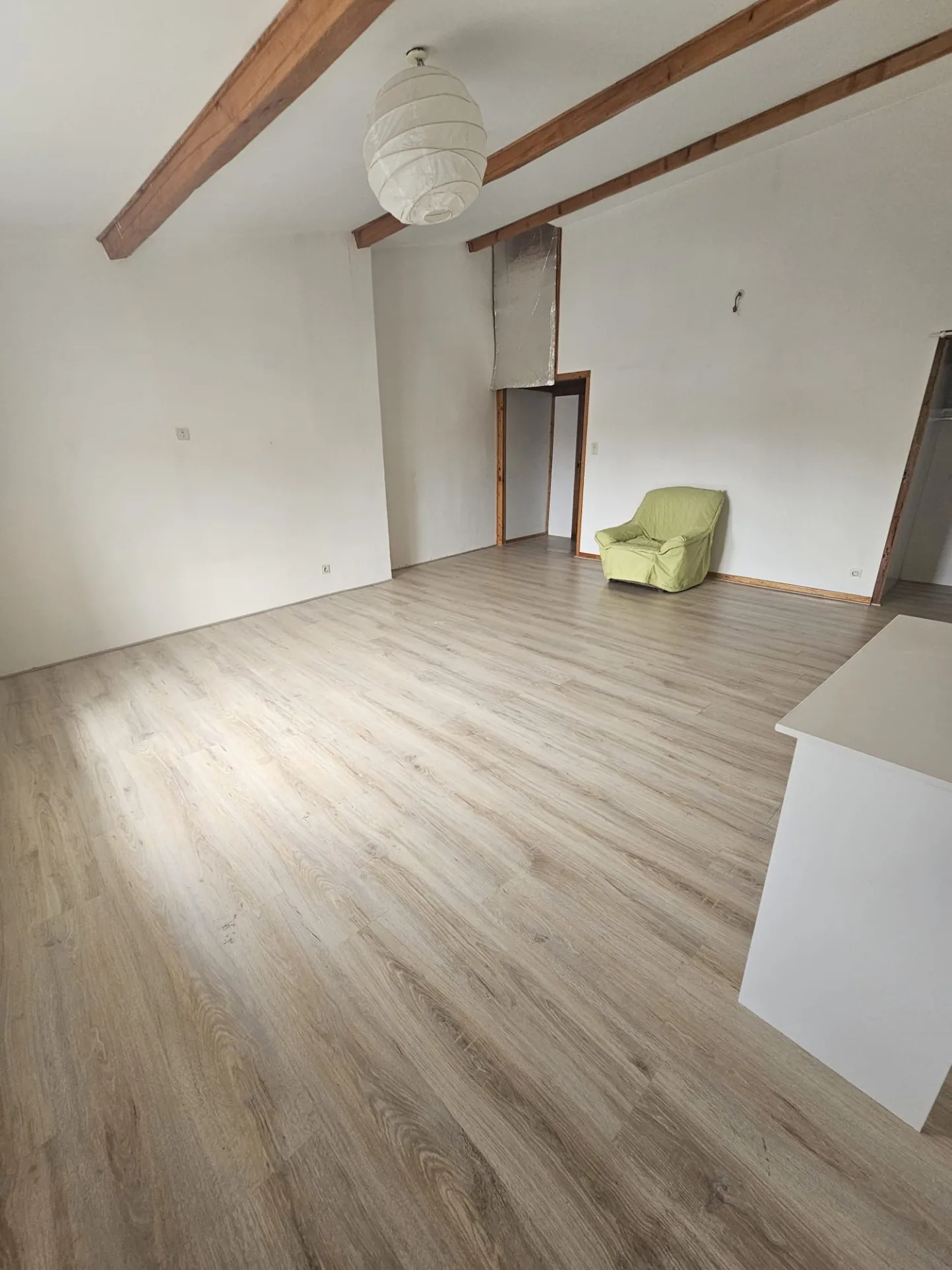 Maison de village en pierre à Saint-Gervais-sur-Roubion de 139,75 m² avec terrasse 