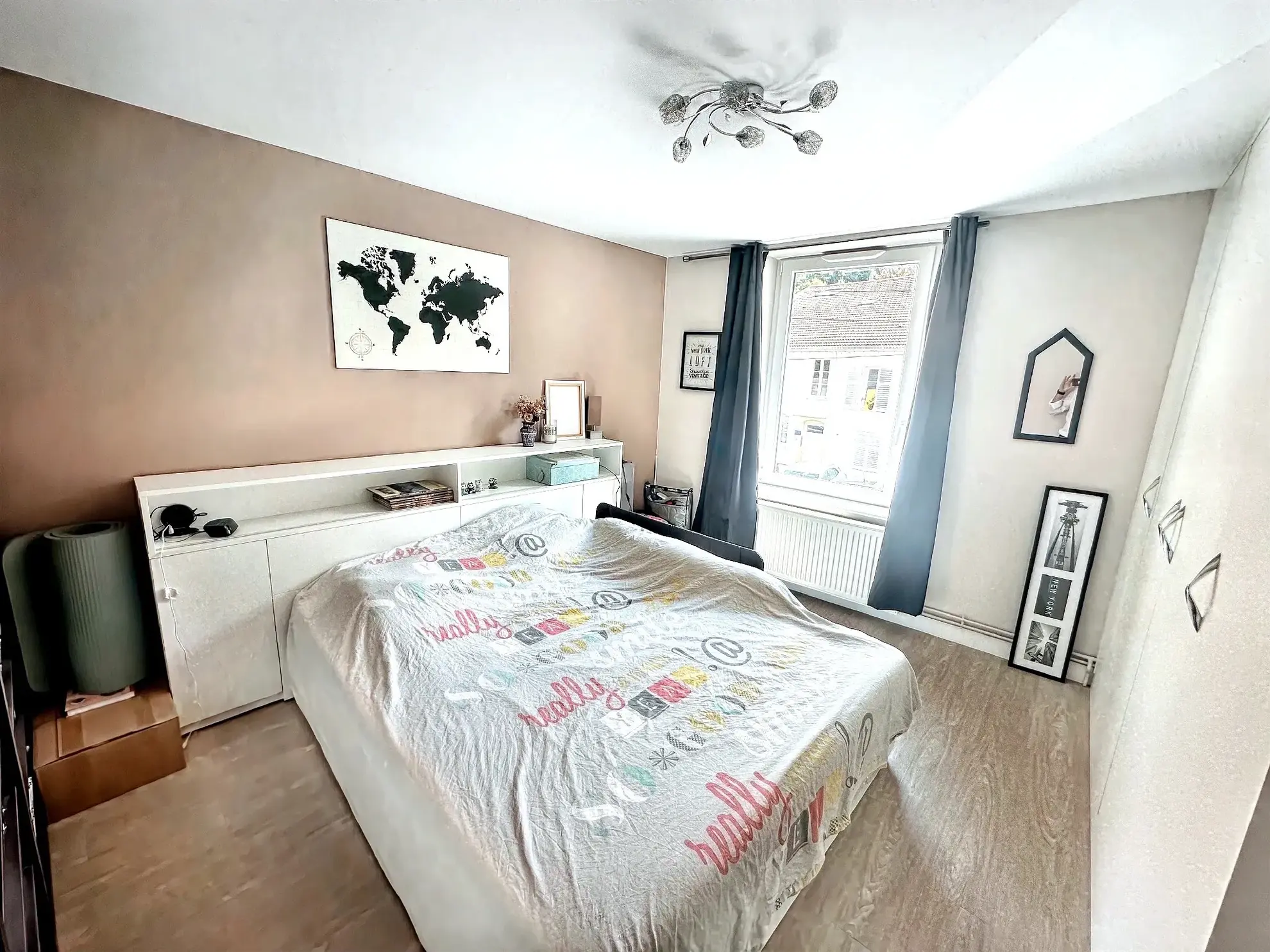 Maison de village rénovée à Marbache de 78m² avec garage et indépendance 