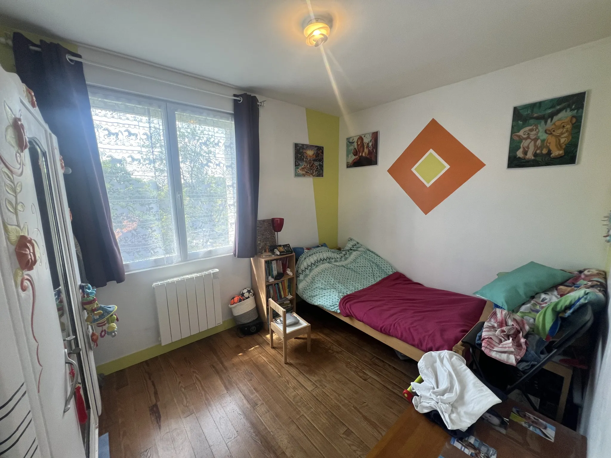 Maison de plain-pied à vendre à Bourgtheroulde, grand terrain, proche nature 