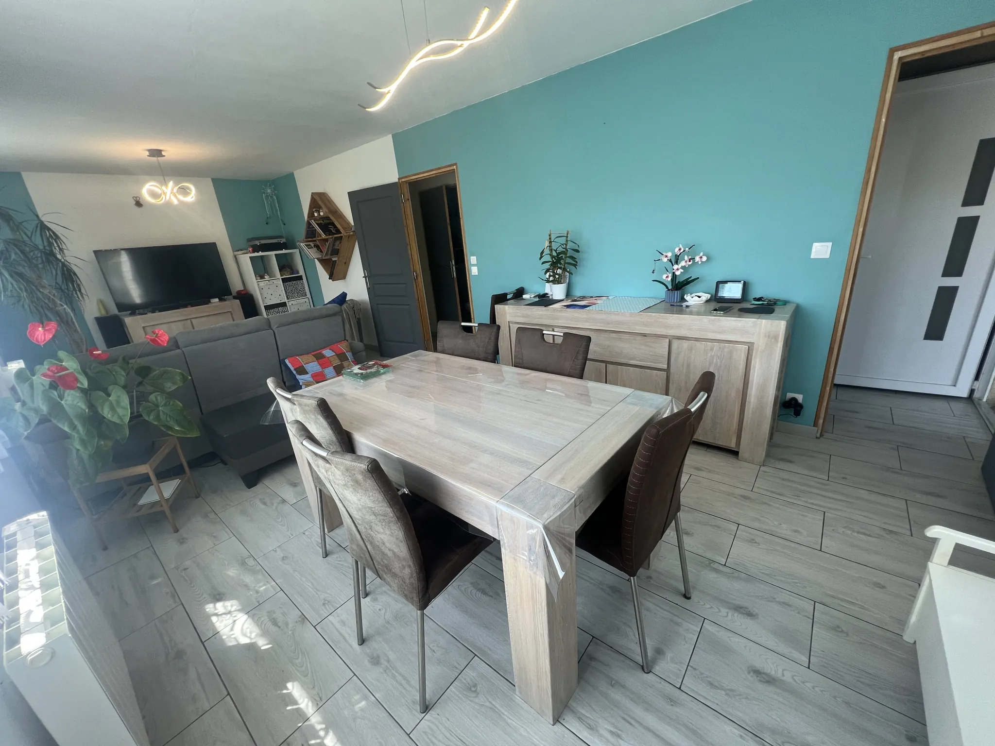 Maison de plain-pied à vendre à Bourgtheroulde, grand terrain, proche nature 