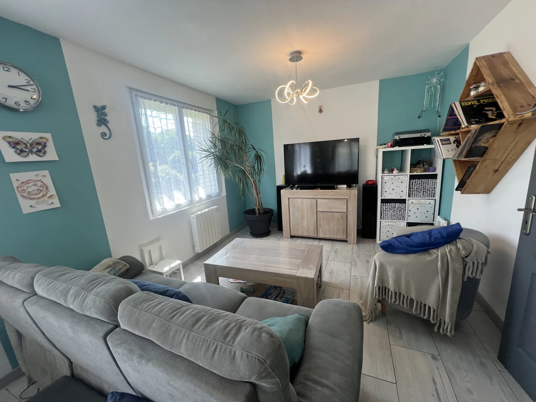 Maison de plain-pied à vendre à Bourgtheroulde, grand terrain, proche nature 