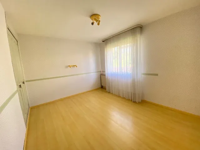 Maison familiale de 135m² à Essert avec 4 chambres et jardin clos 