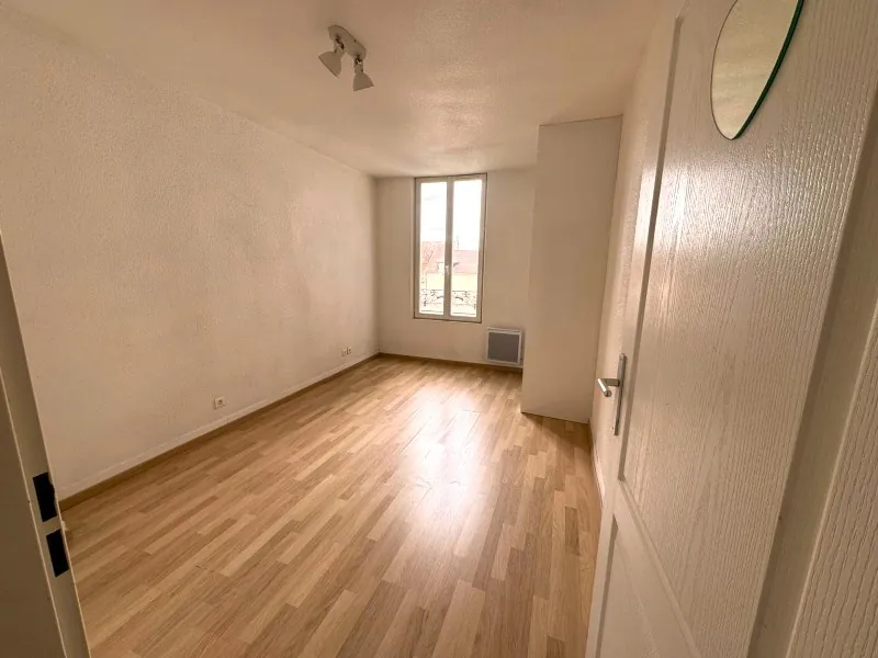 Appartement T3 lumineux à Vichy, proche centre-ville et campus universitaire 