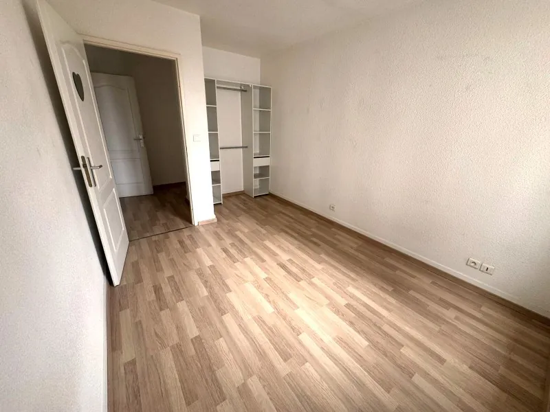 Appartement T3 lumineux à Vichy, proche centre-ville et campus universitaire 