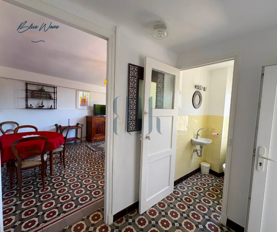 Studio lumineux à Sainte-Maxime avec terrasse et parking - Opportunité à saisir 