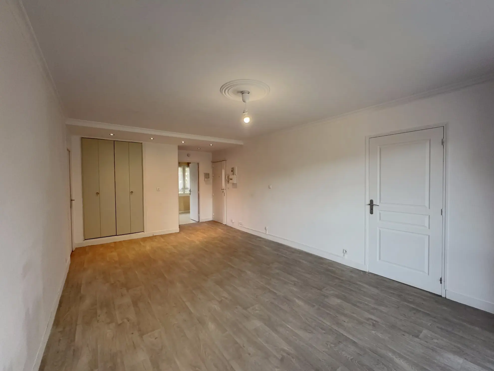 Appartement 3 chambres avec balcon à Reims Saint Remi - 80,53 m² 