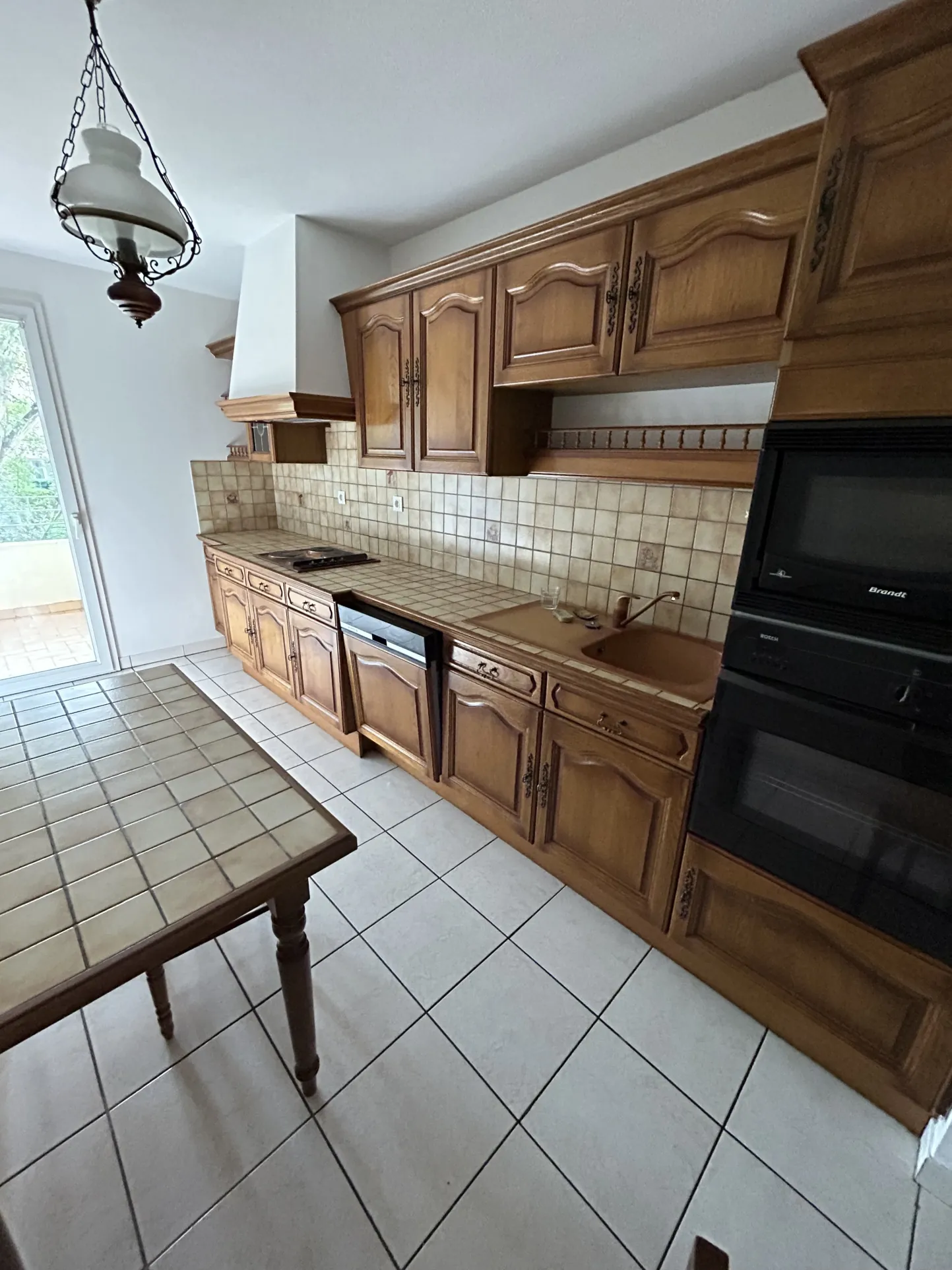 À vendre Appartement T3 lumineux à Toulouse, terrasse et parking sécurisé 