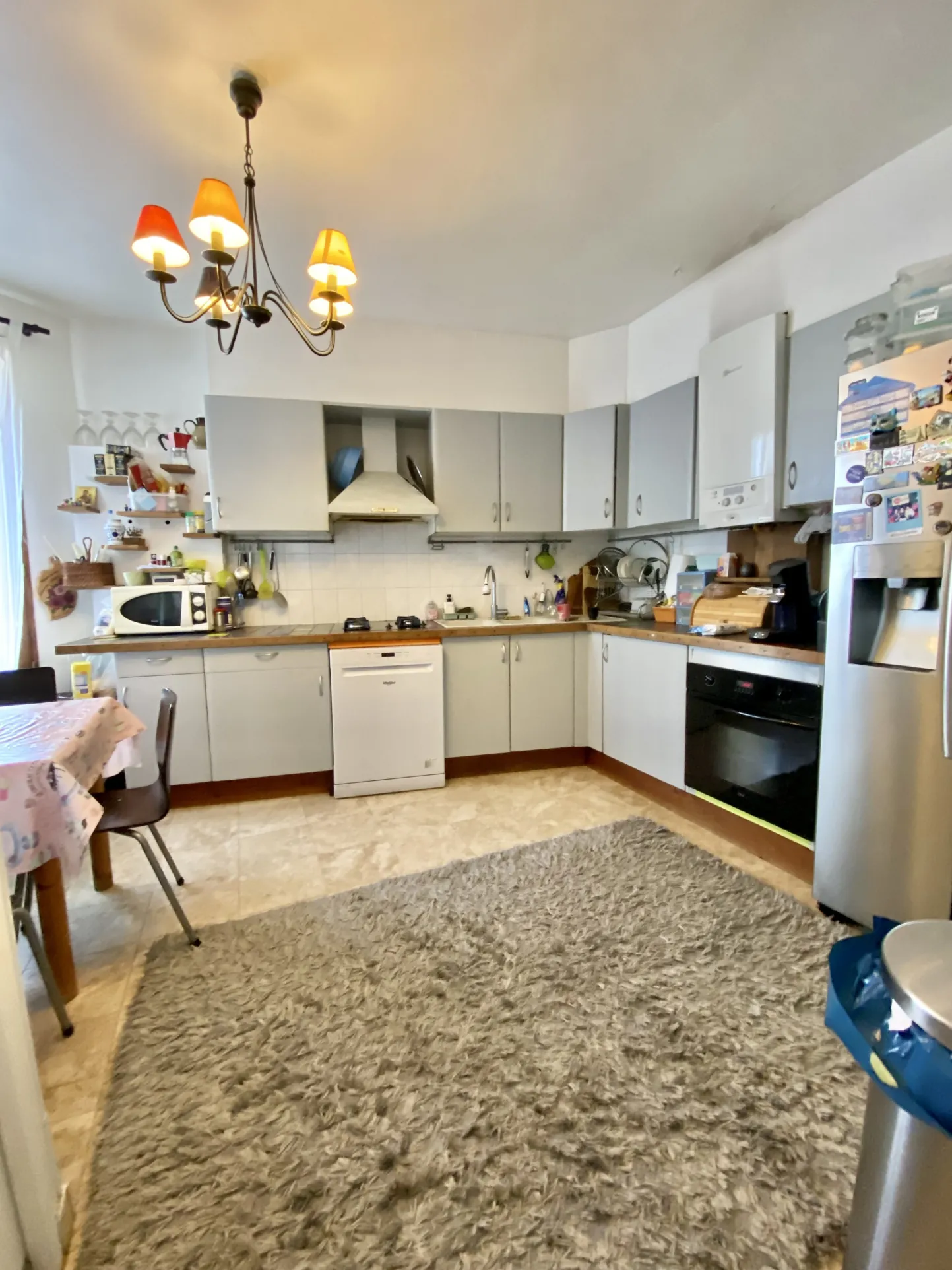 Maison de ville à La Courneuve - 81 m² avec terrasse et équipements modernes