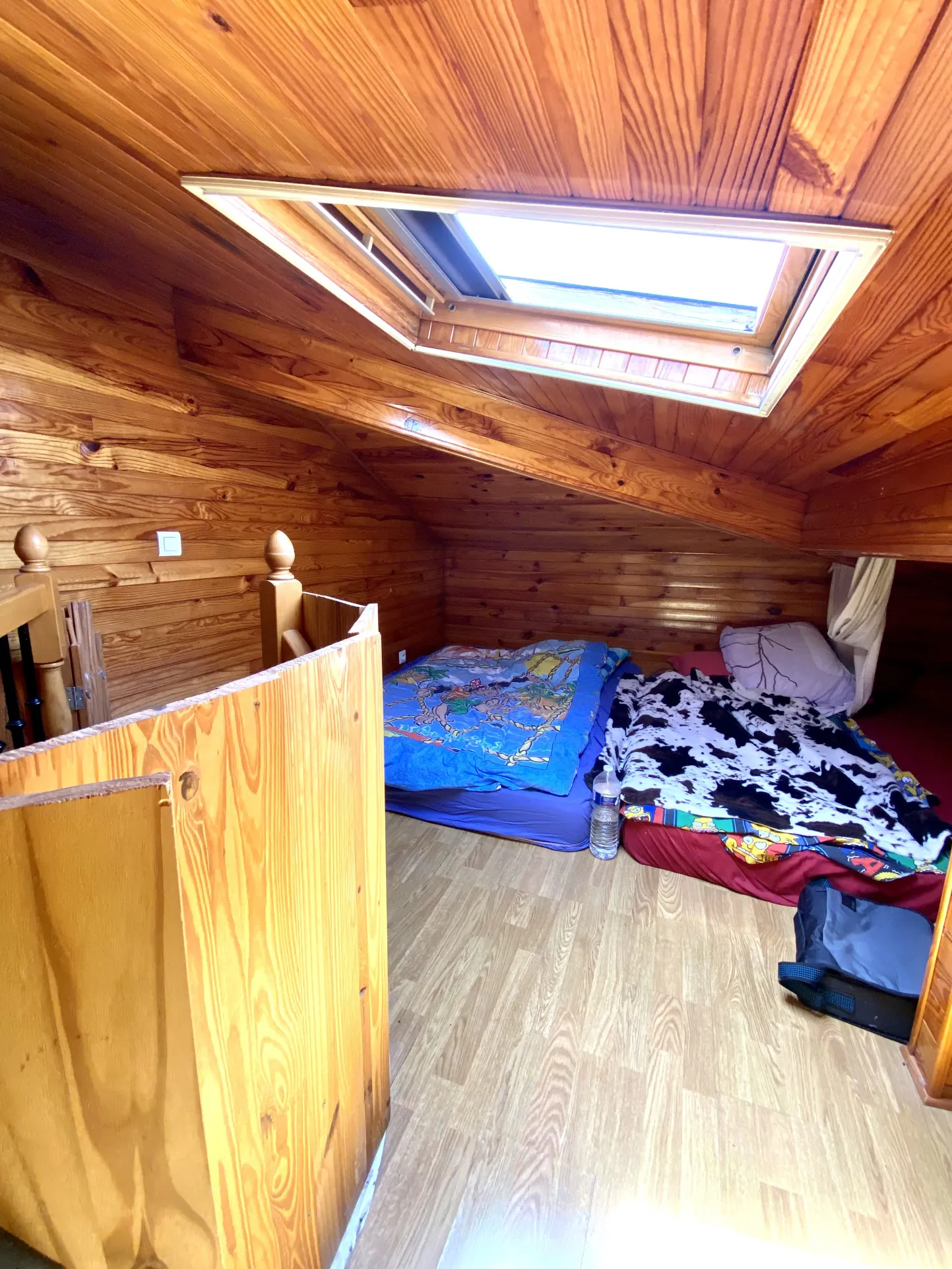 Maison de ville à La Courneuve - 81 m² avec terrasse et équipements modernes 