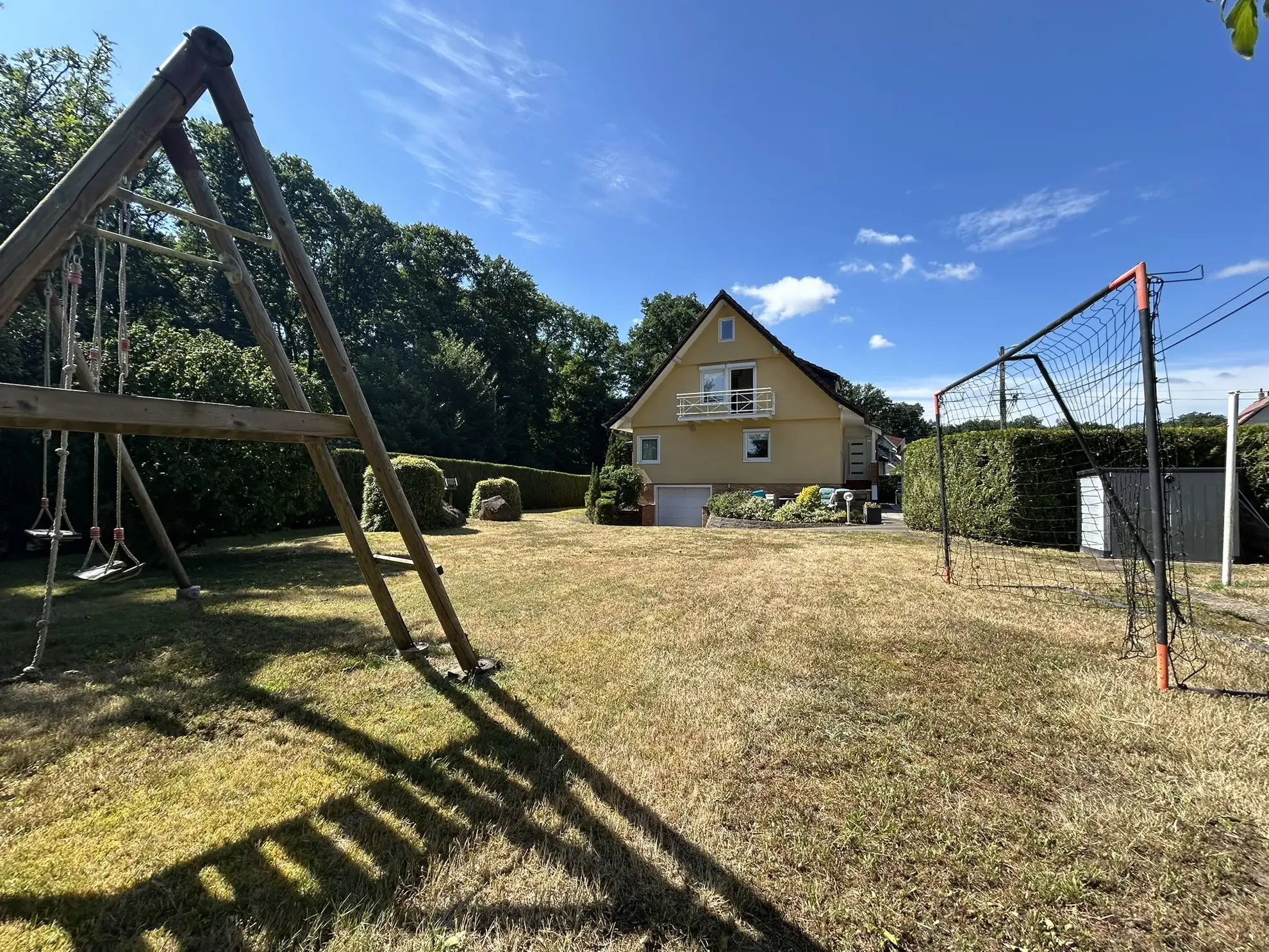 Maison individuelle rénovée de 142 m² à Saint-Avold avec jardin clos 