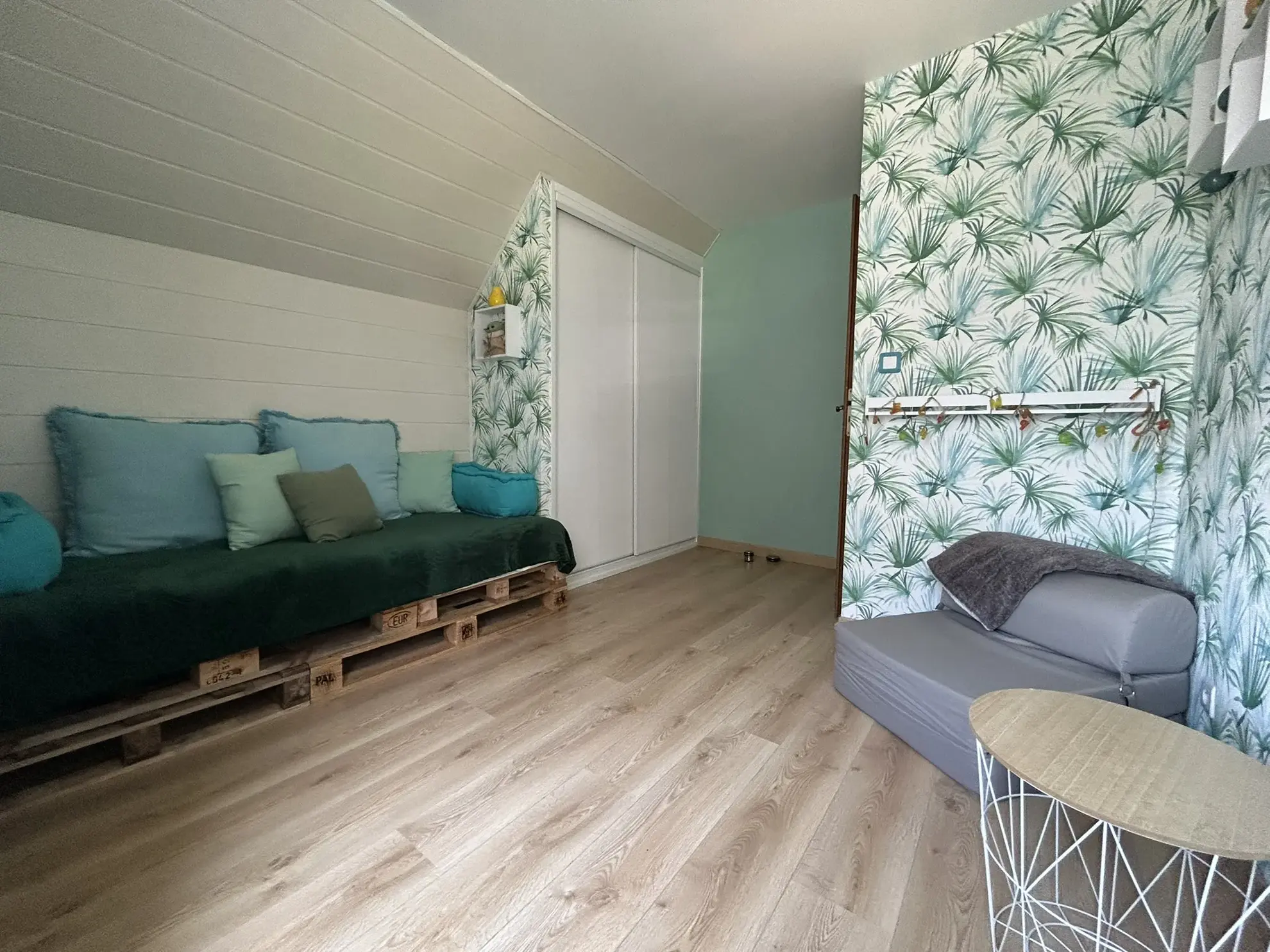 Maison individuelle rénovée de 142 m² à Saint-Avold avec jardin clos 