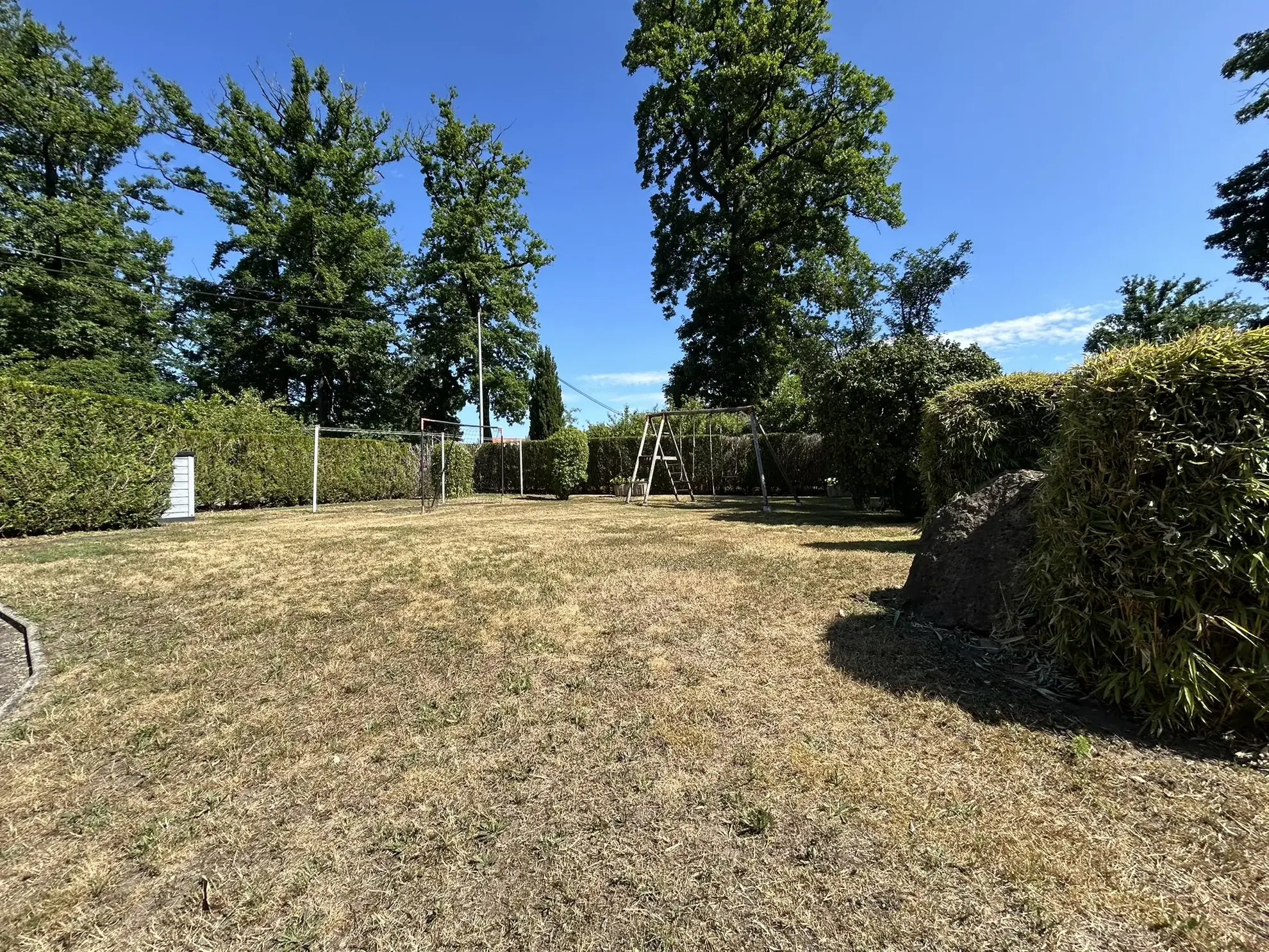 Maison individuelle rénovée de 142 m² à Saint-Avold avec jardin clos 