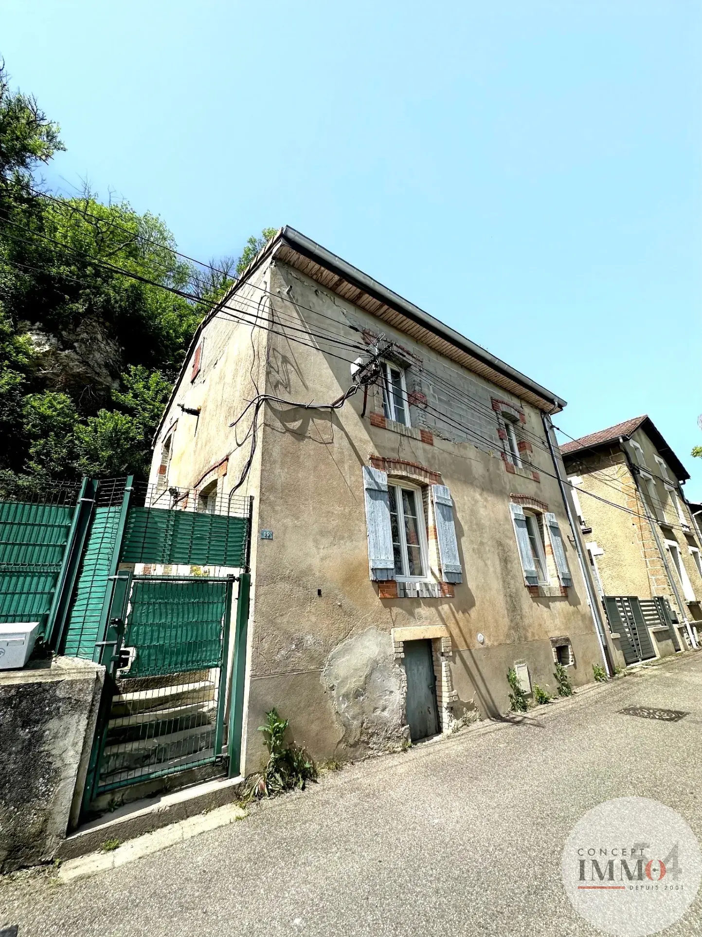 Immeuble rénové avec deux appartements à Dieulouard – Idéal investissement ou résidence 