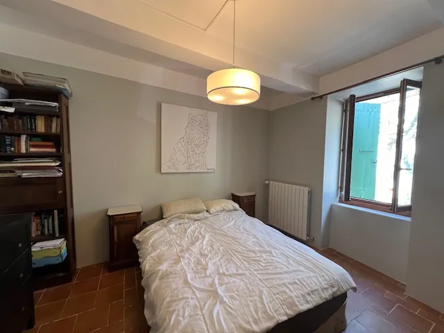 Maison de village rénovée à Azille dans le Minervois, 4 chambres 