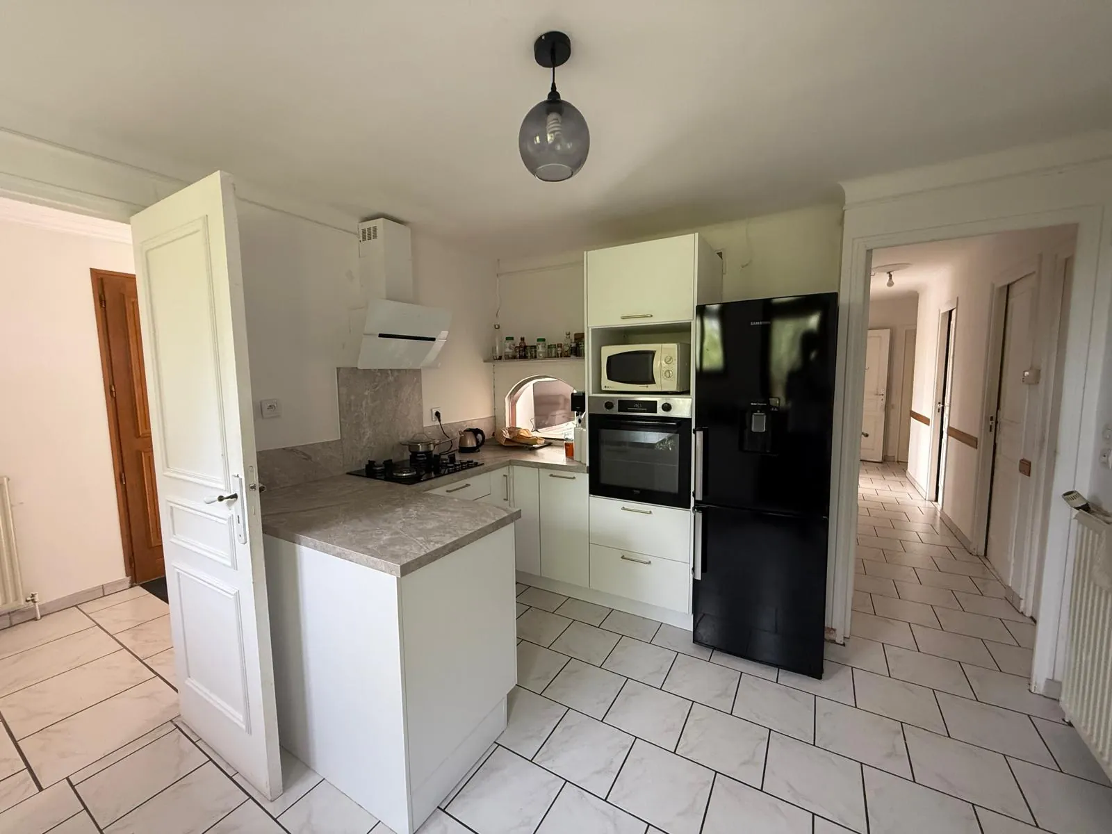 À vendre maison spacieuse de 160 m² à Condé sur Sarthe avec terrain de 3858 m² 