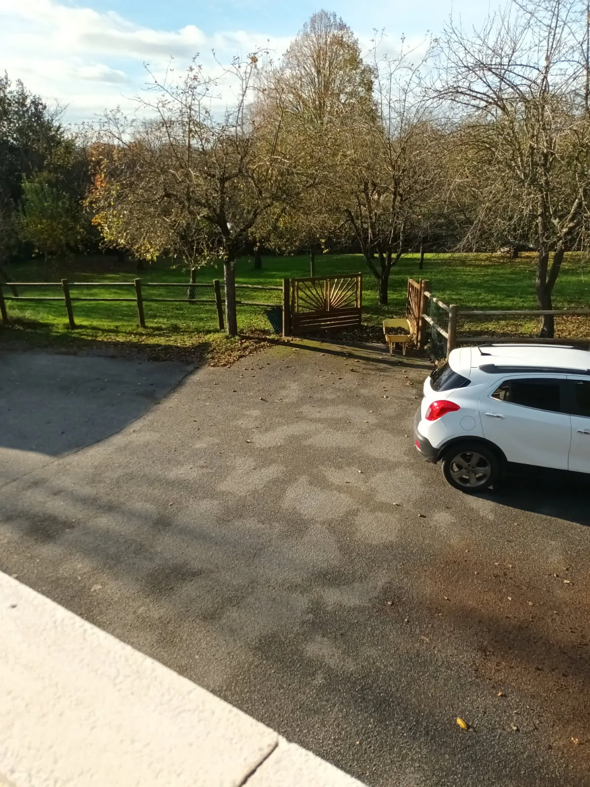 À vendre maison spacieuse de 160 m² à Condé sur Sarthe avec terrain de 3858 m² 