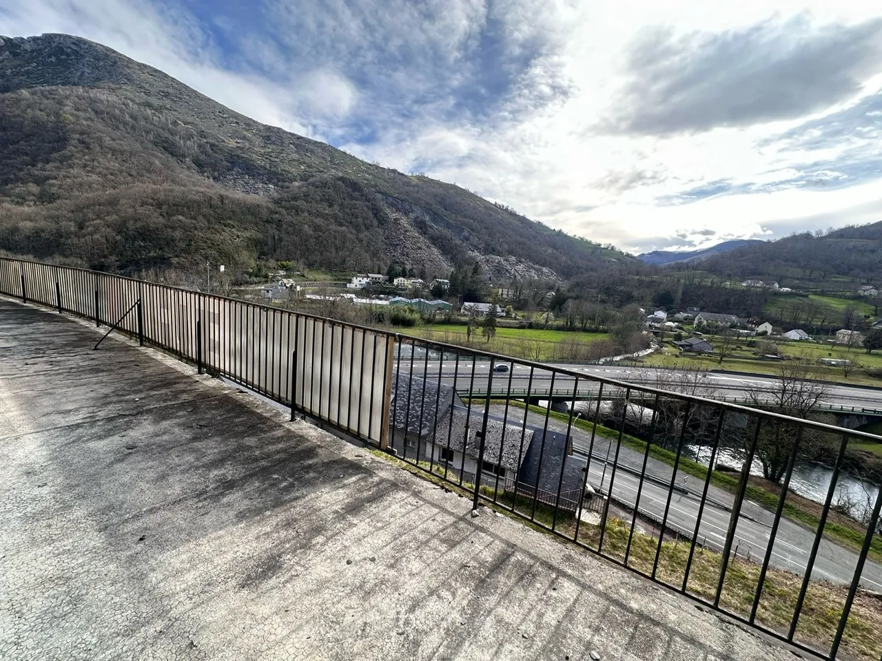 Appartements à vendre à Aspin en Lavedan avec terrasse et vue montagne 