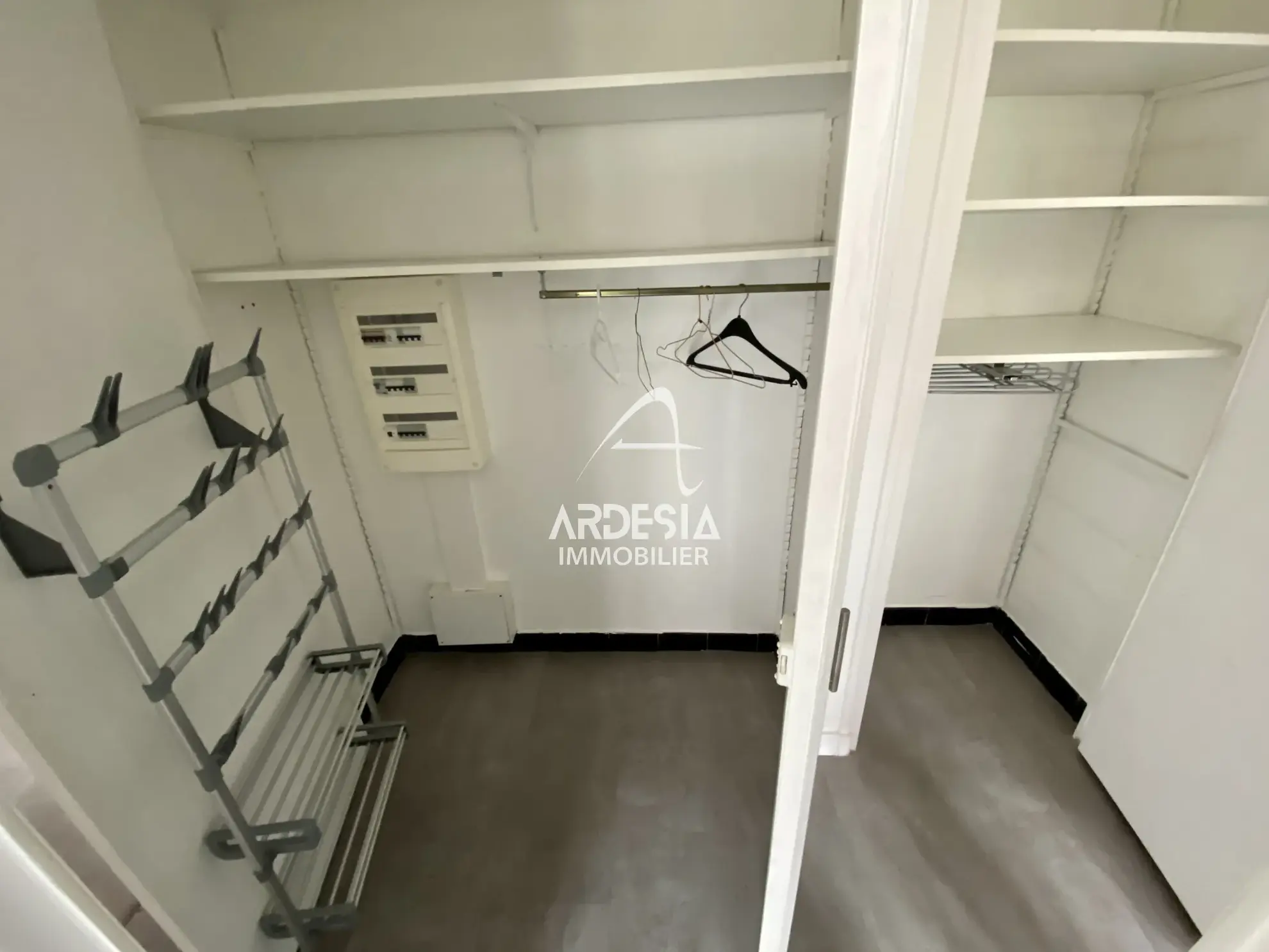 Bel appartement lumineux de 78 m2 avec balcon à Saint-Michel de Maurienne 