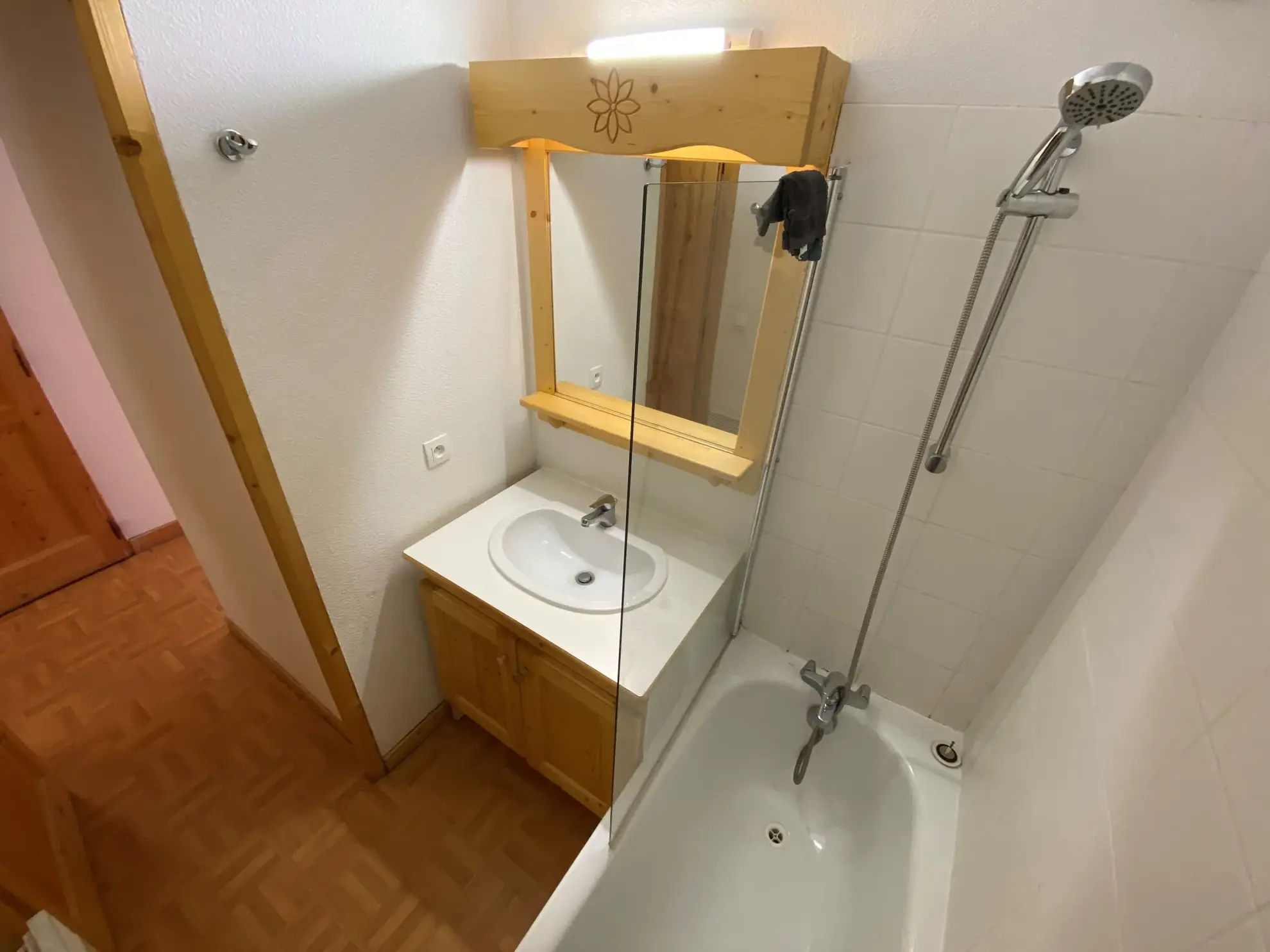 Appartement T2 avec Vue Montagne à Saint-Sorlin d'Arves - Investissement Sécurisé 