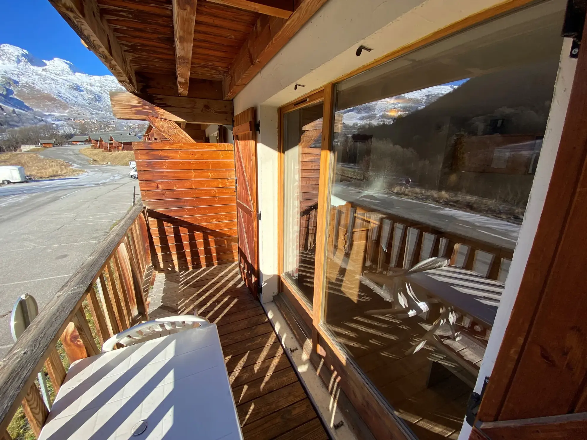 Appartement T2 avec Vue Montagne à Saint-Sorlin d'Arves - Investissement Sécurisé 