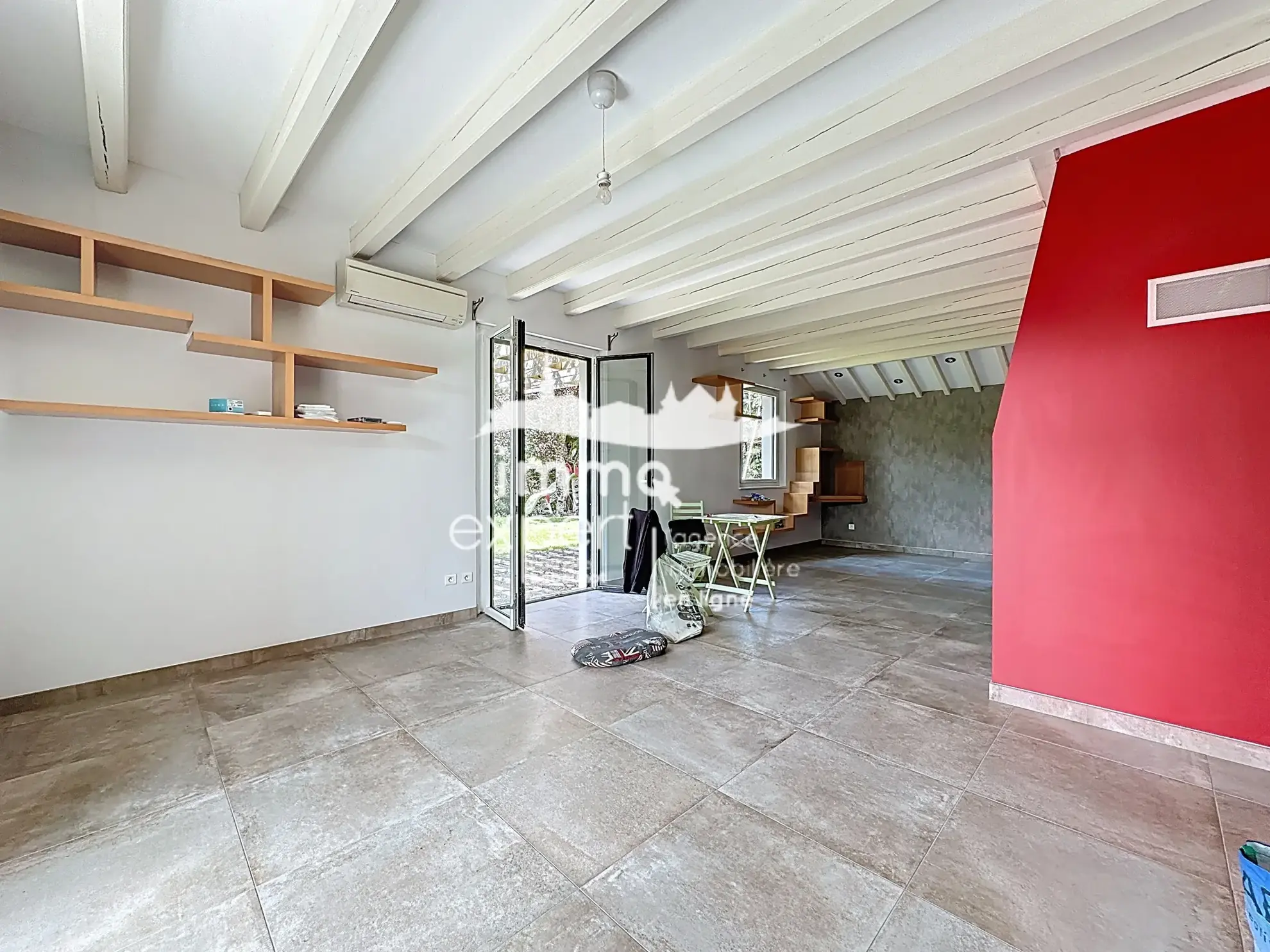 Maison rénovée à Mirecourt avec terrasse, garage et isolation performante 