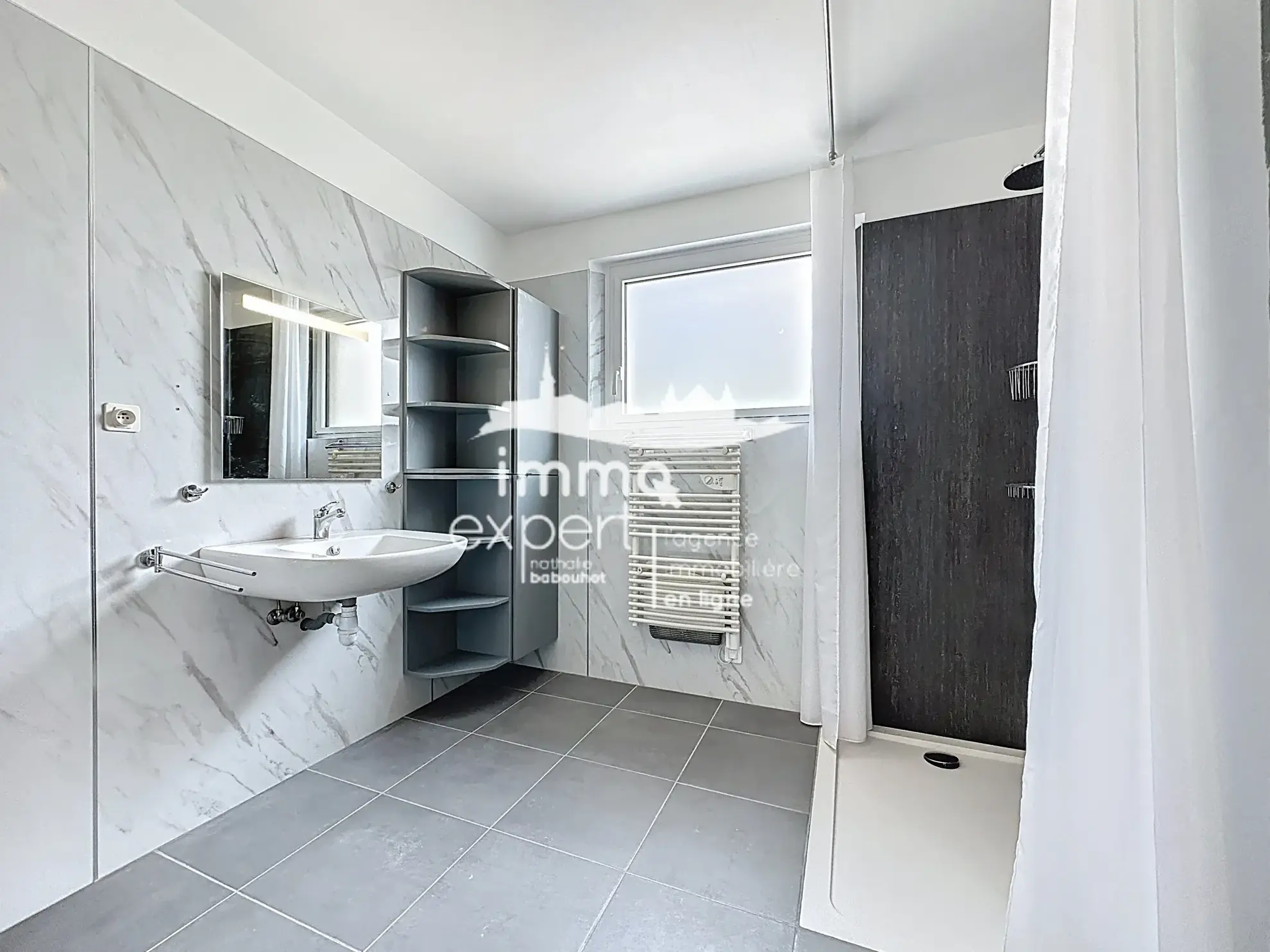 Maison rénovée à Mirecourt avec terrasse, garage et isolation performante 