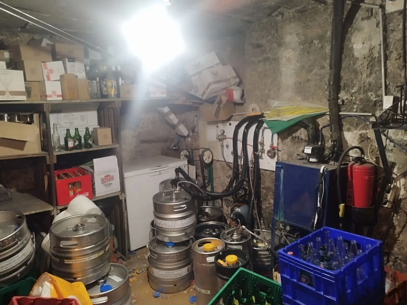 Fonds de commerce bar/restaurant avec terrasse à Paris 12ème - Emplacement premium 