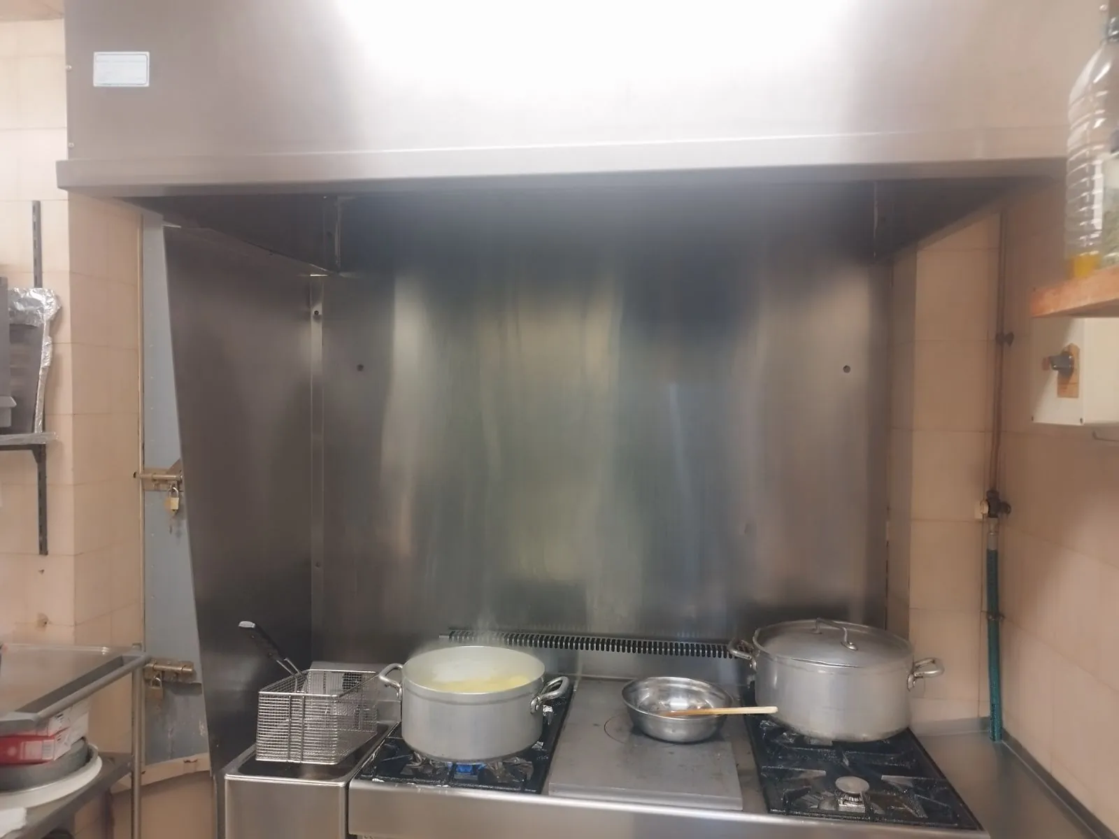 Fonds de commerce bar/restaurant avec terrasse à Paris 12ème - Emplacement premium 