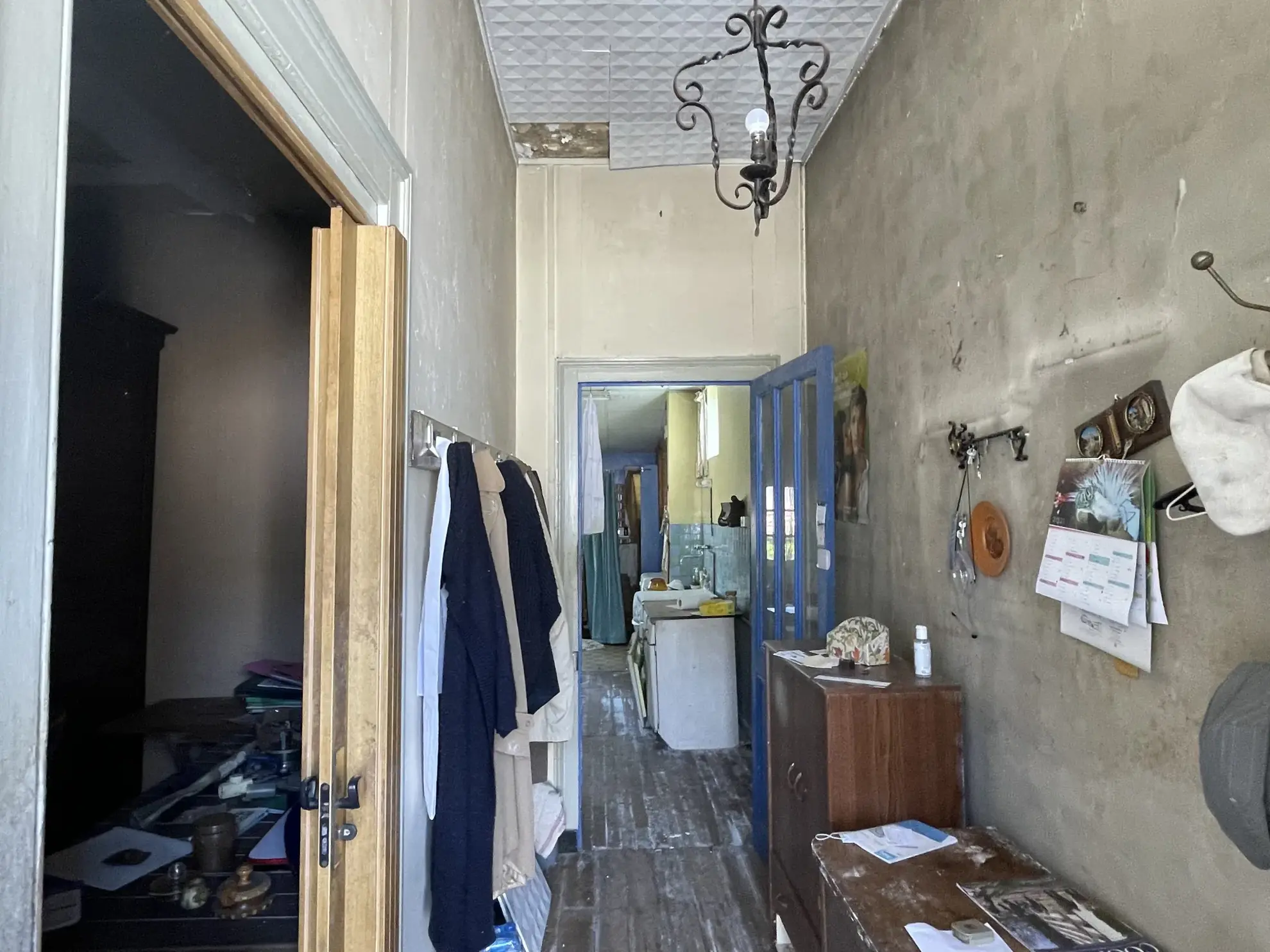 Charmante échoppe bordelaise à Cognac à rénover dans le quartier du Champ de Foire 