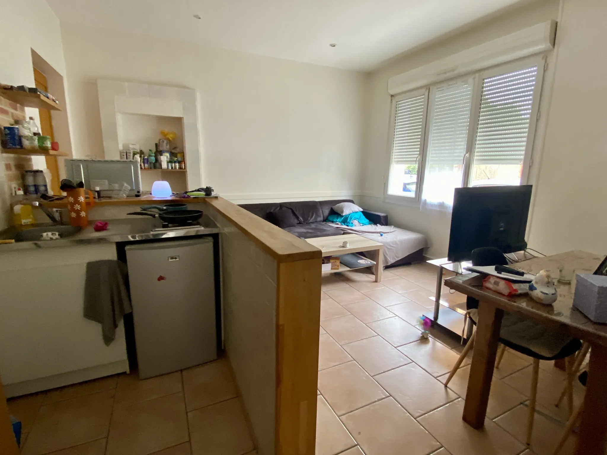 Maison à vendre à Saint-Cyr-de-Favières avec 5 chambres et terrain de 2500 m²