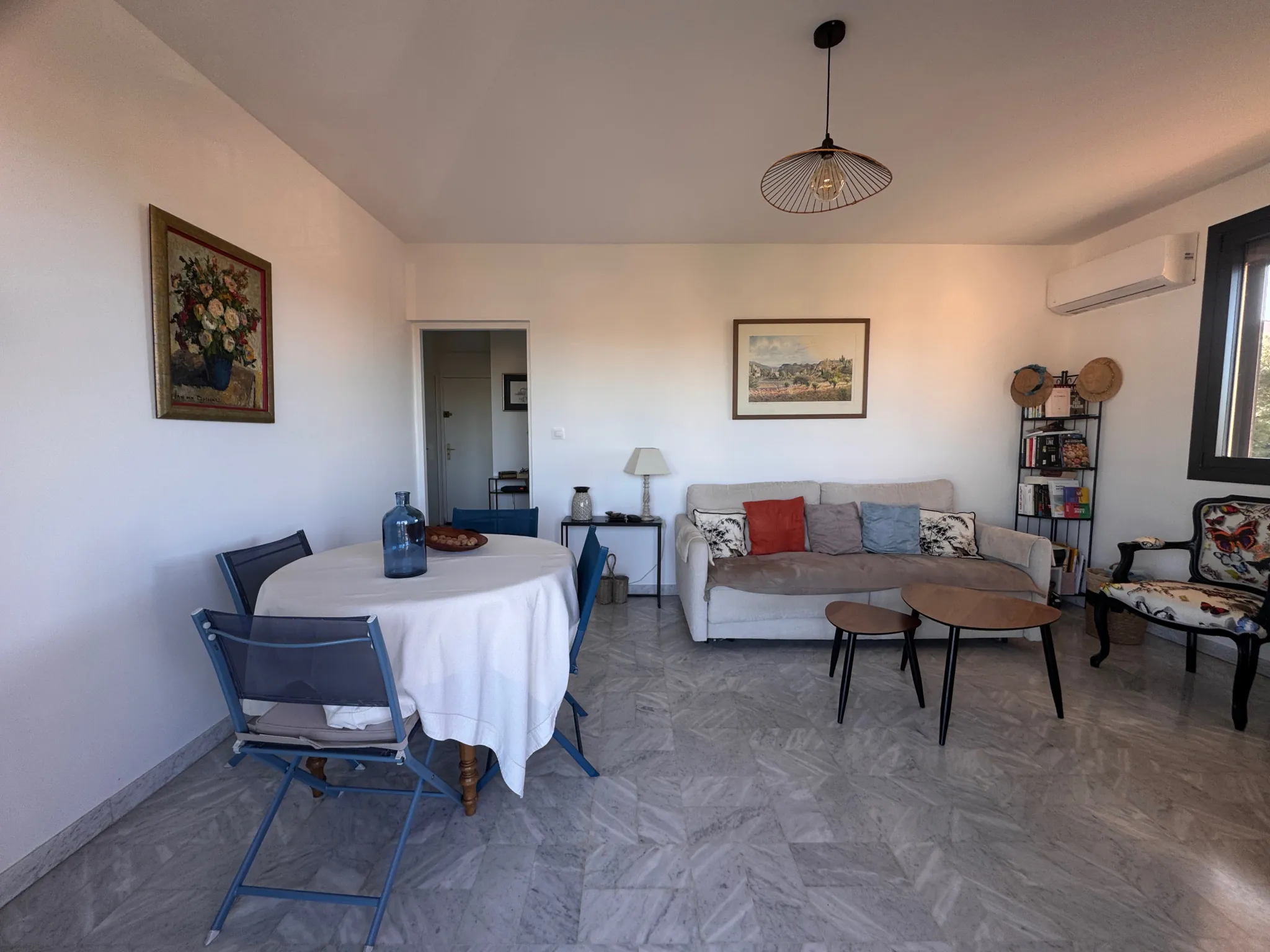 Appartement T2 de 48 m² avec terrasse à Six Fours Les Plages, proche mer 