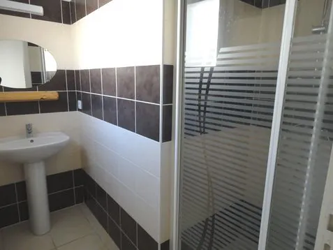 Pavillon mitoyen 4 pièces avec jardin à Saint-Jean-de-Monts, idéal investissement 