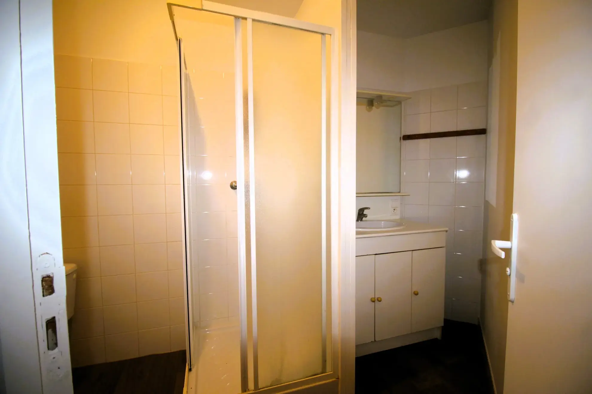 Maison de village rénovée à Quarante avec garage - 55m² 