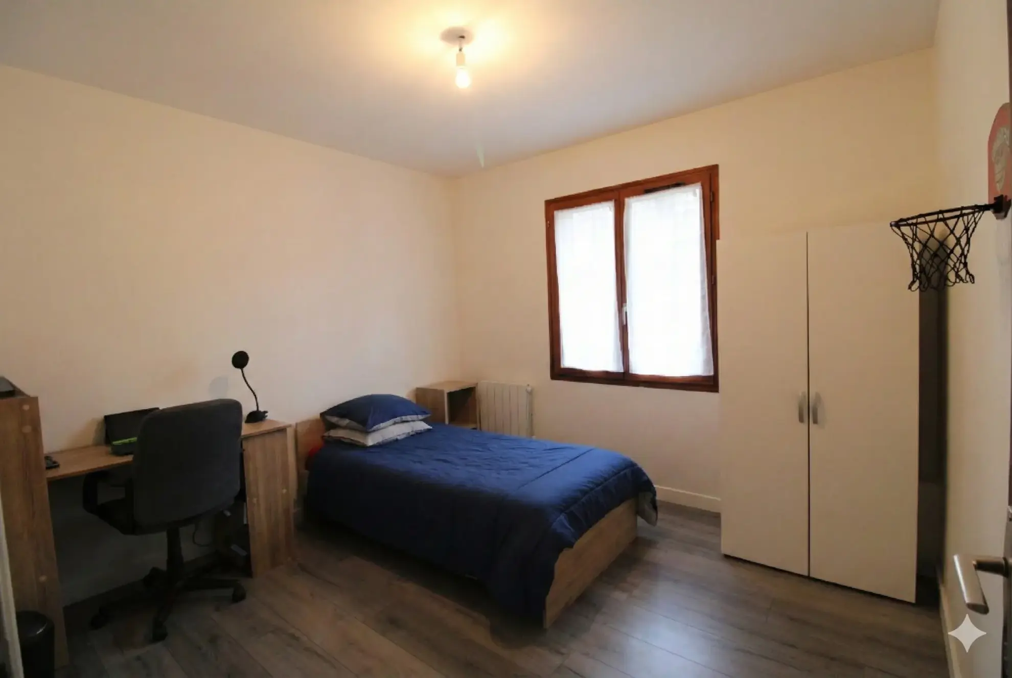 Maison de plain-pied à Foulayronnes avec garage, 3 chambres, proximité commodités 