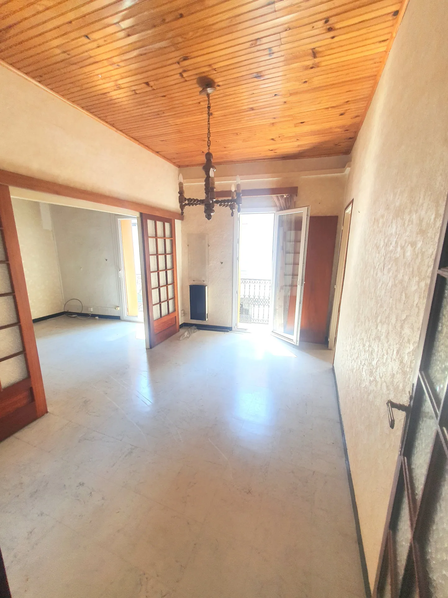 Appartement F2/F3 à vendre à Montpellier dans le secteur Antigone - Potentiel rare 